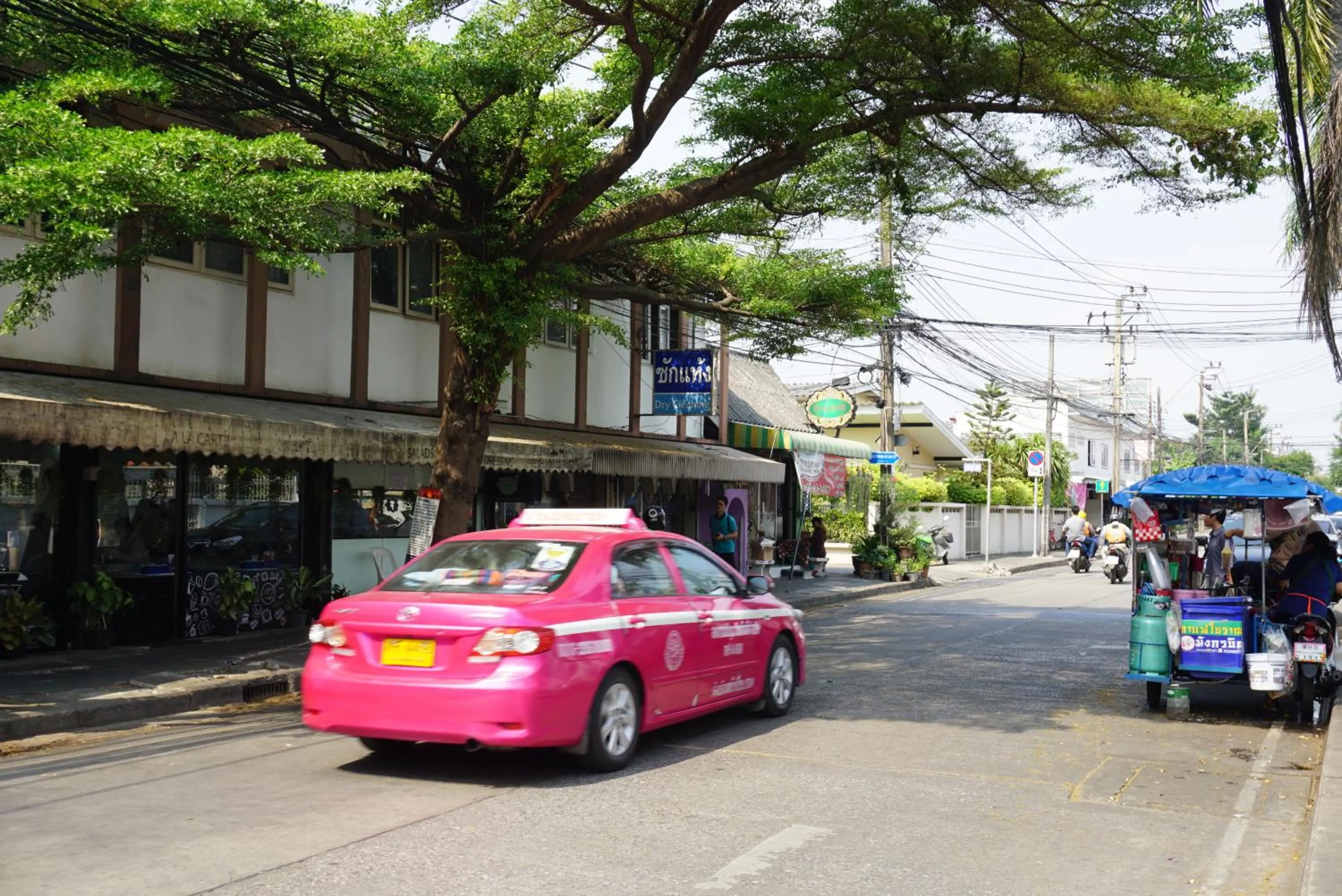 Area and facilities in Third Rock Hostel