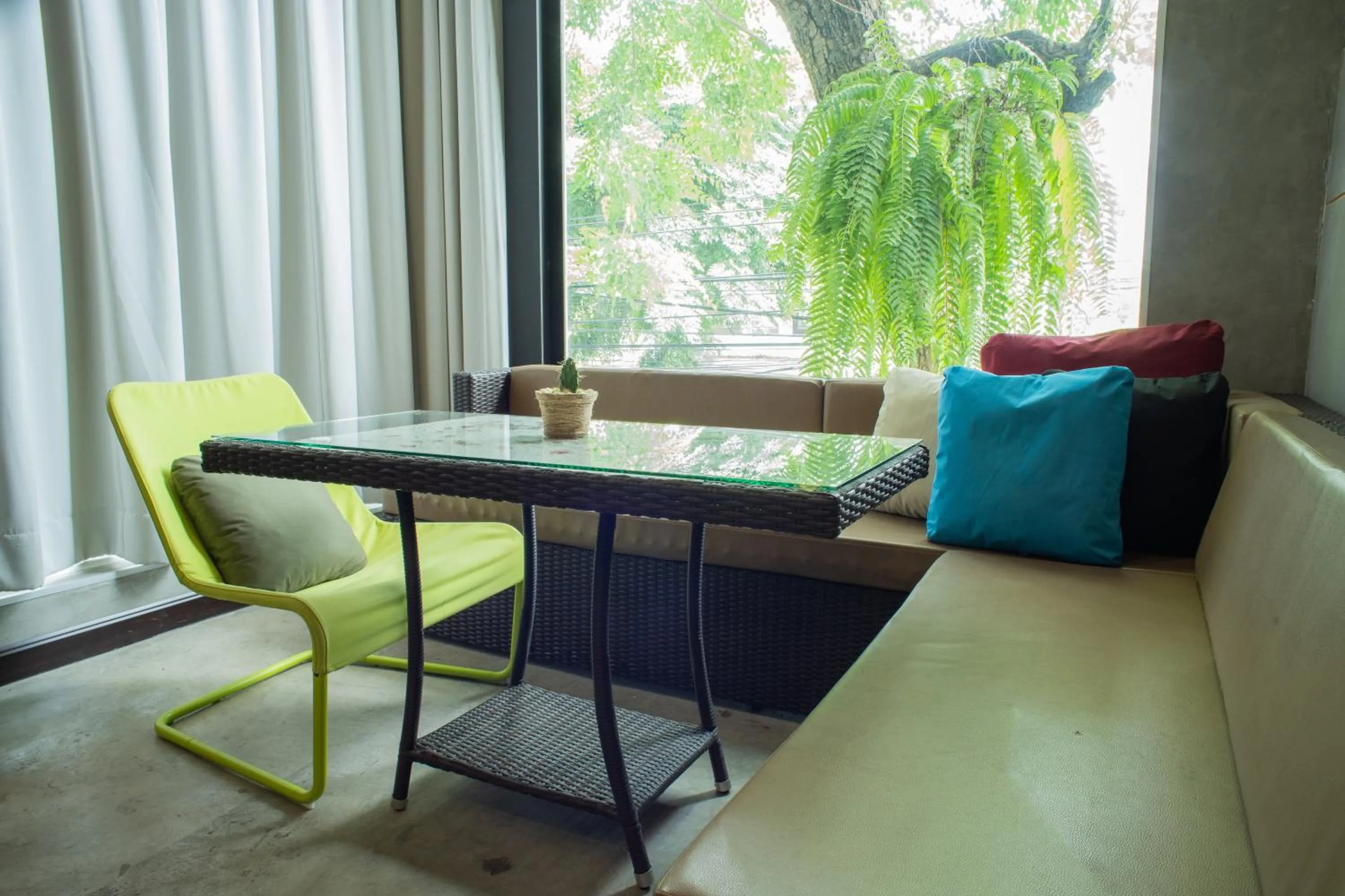 Living room in Third Rock Hostel