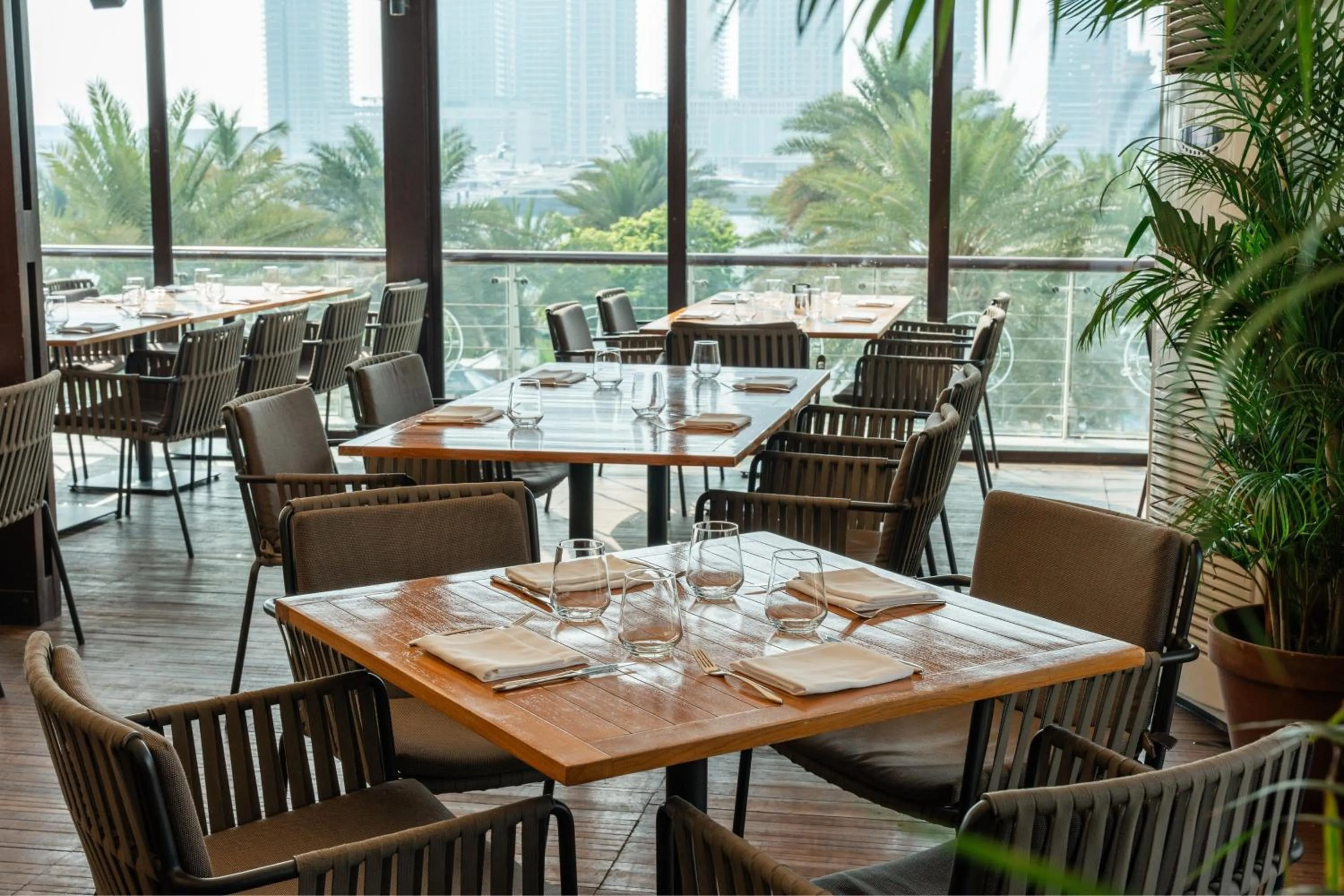 Restaurant/places to eat in The Westin Dubai Mina Seyahi Beach Resort and Waterpark
