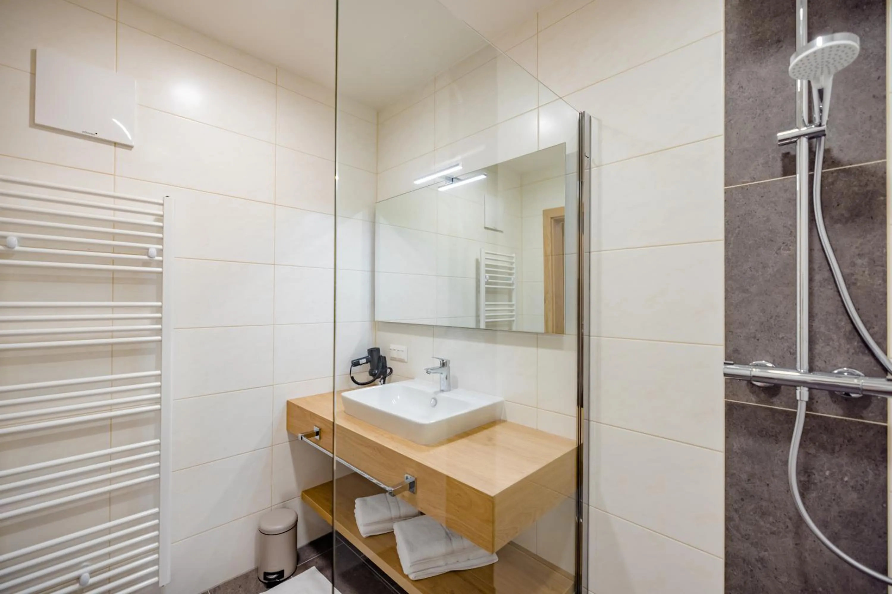 Bathroom in Gästehaus Fiedlwirt