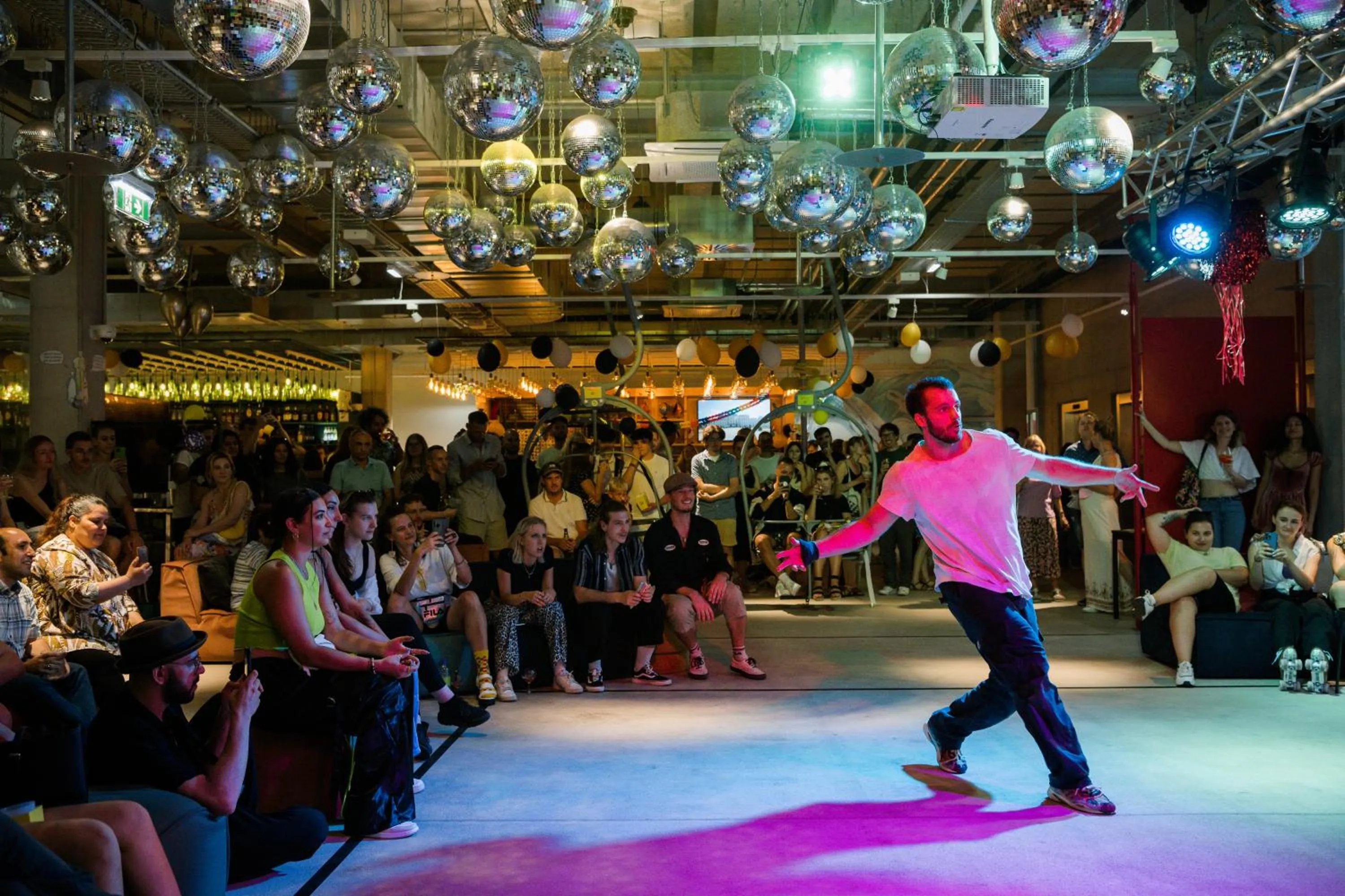 Nightclub / DJ in JO&JOE Vienna