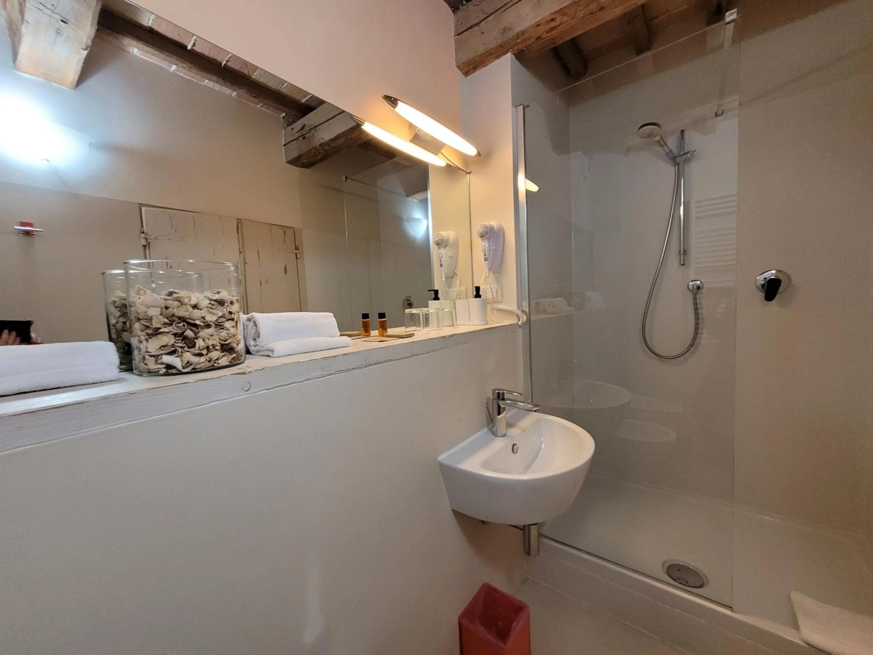 Bathroom in Relais Casetta56