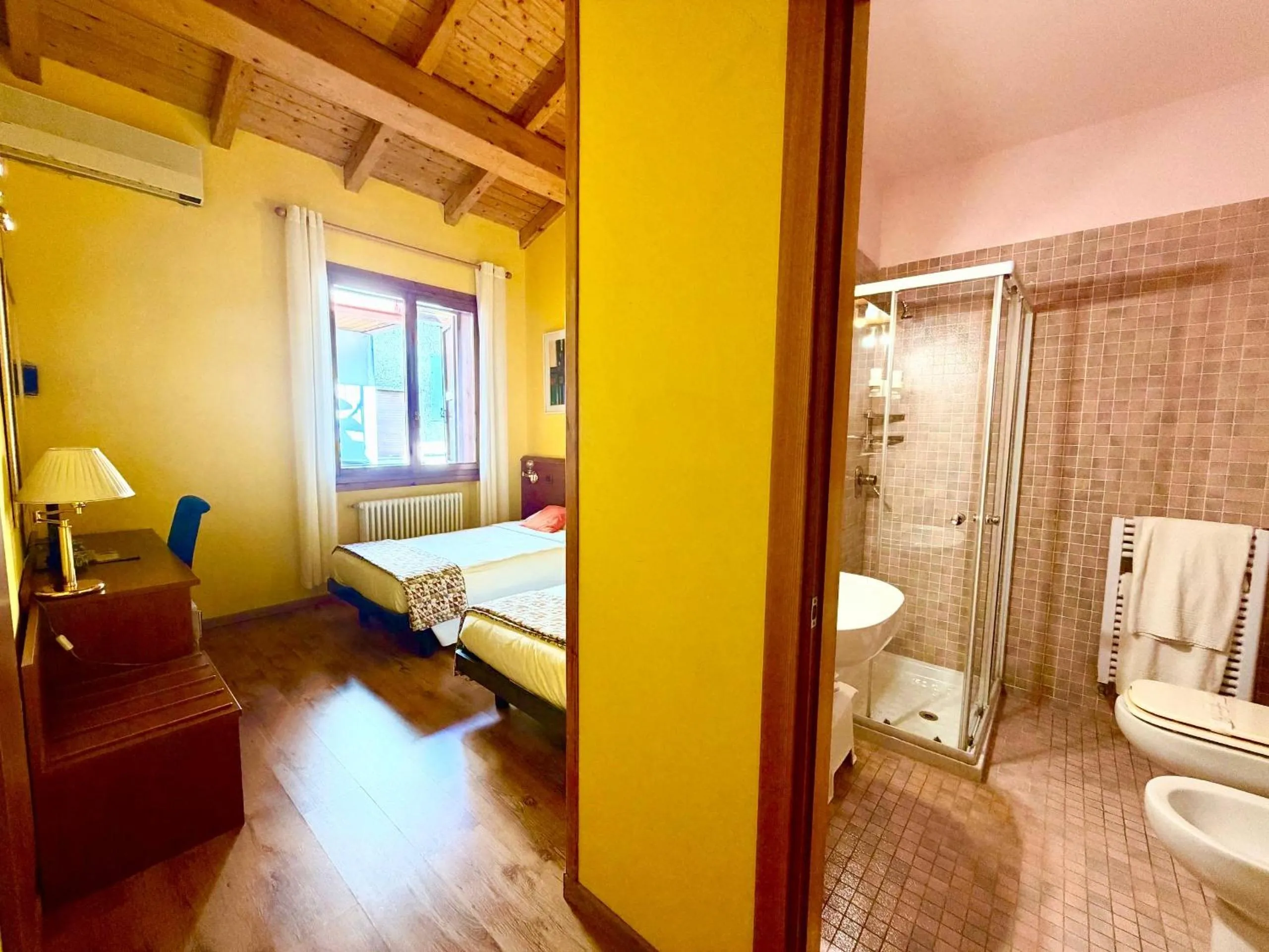 Photo of the whole room in Hotel New Genziana