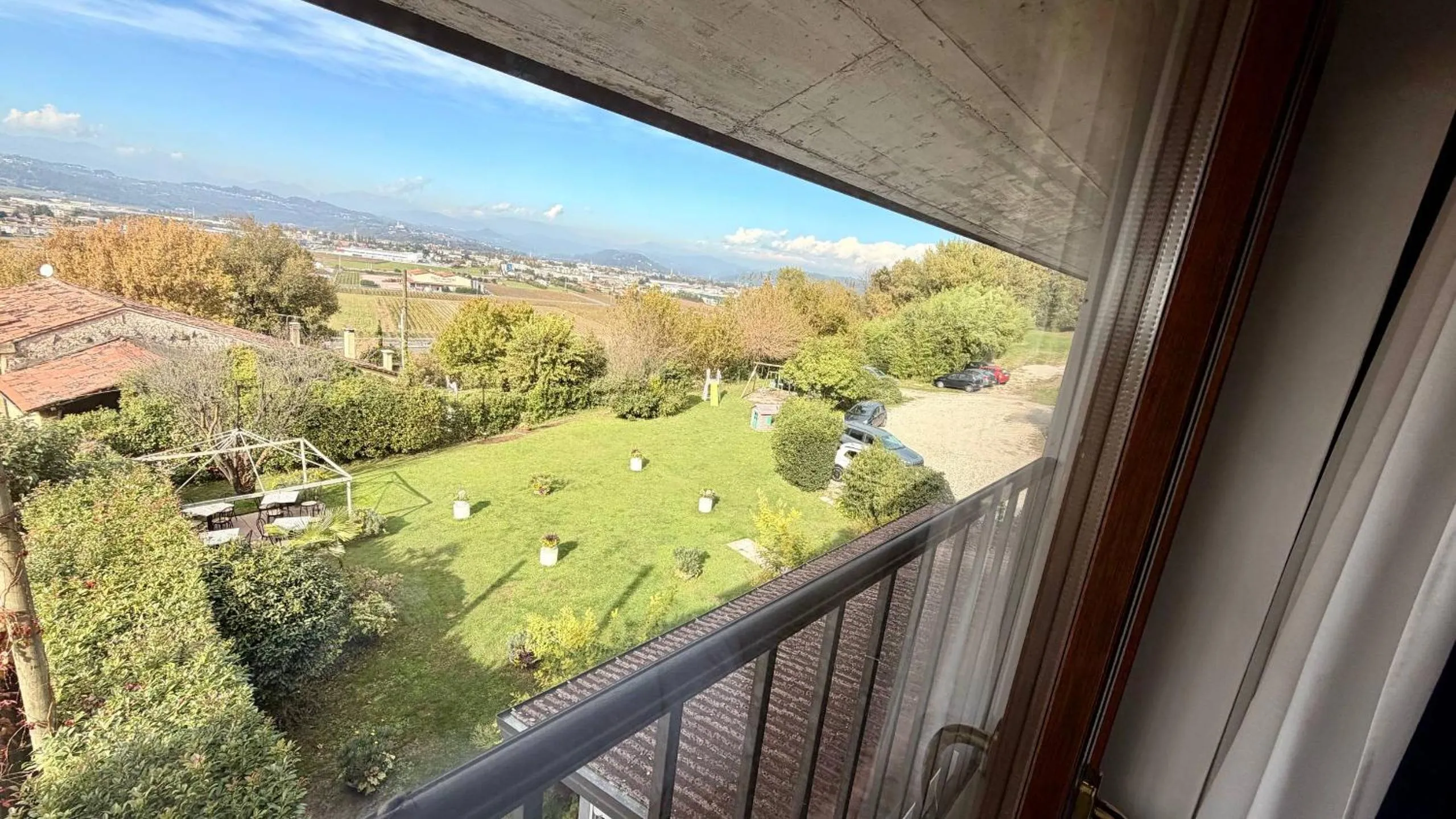 Garden view in Hotel New Genziana