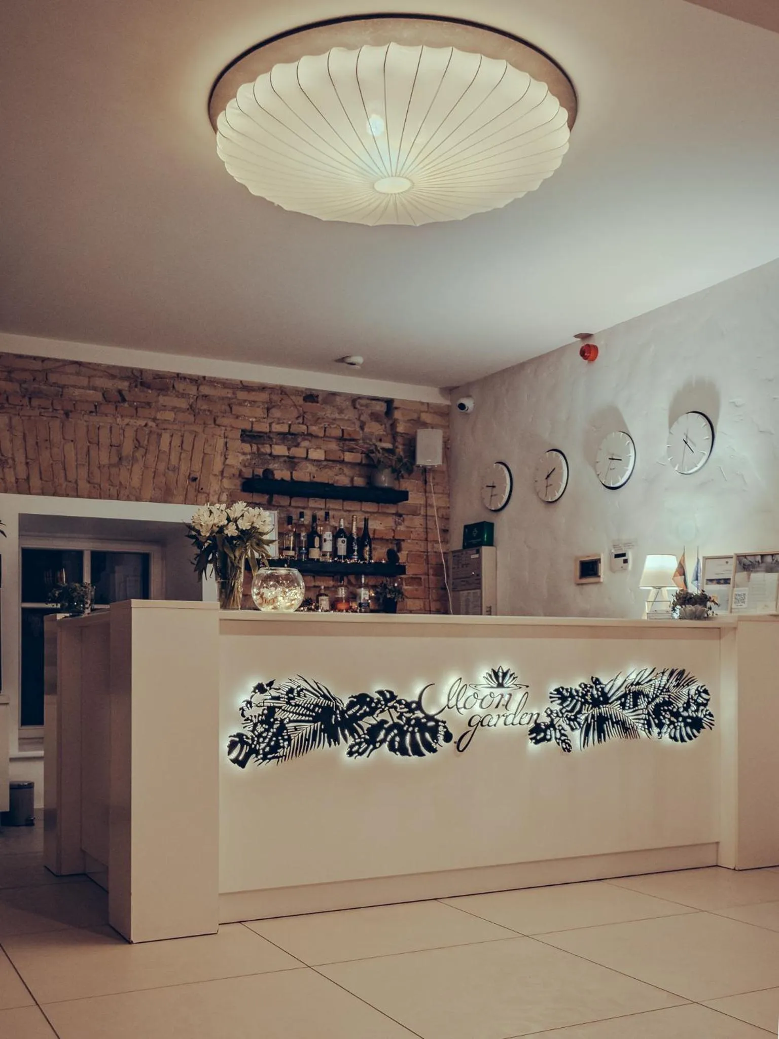 Lobby or reception in Moon Garden Old Town Hotel