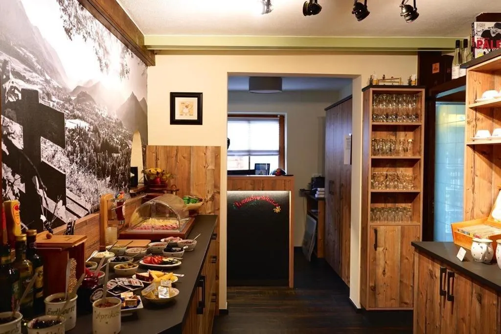 Breakfast in Hotel Garni Landhaus Traunbachhäusl