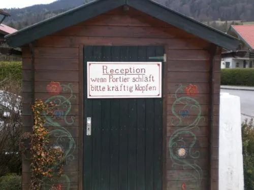 Facade/entrance in Hotel Garni Landhaus Traunbachhäusl