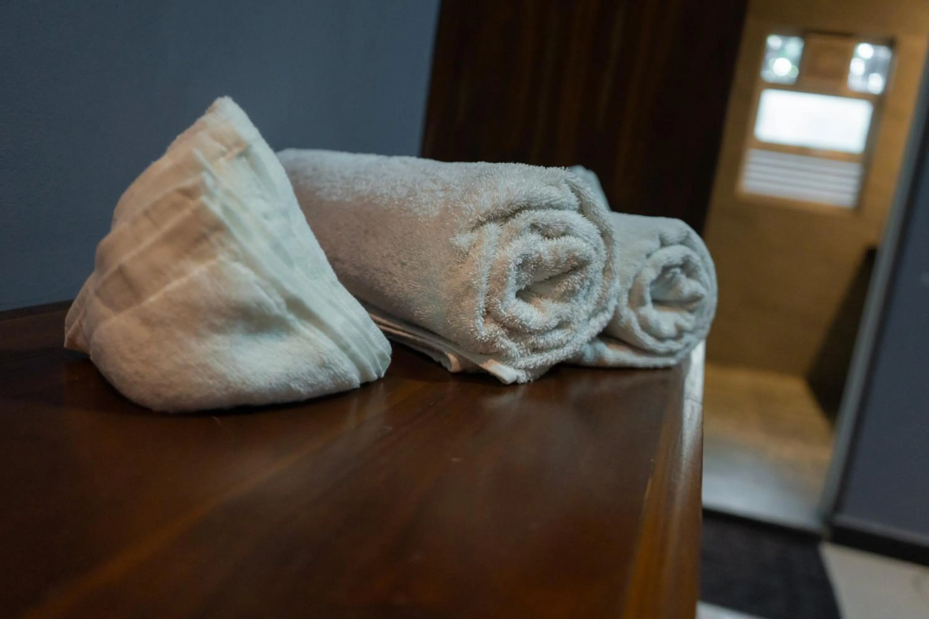 towels, Bed in Supreme Dambulla