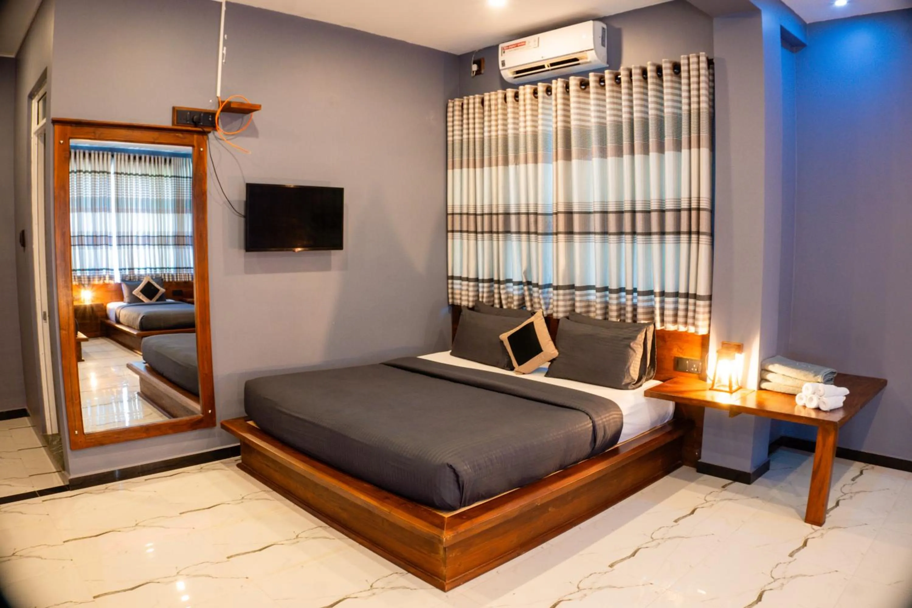 Bed in Supreme Dambulla