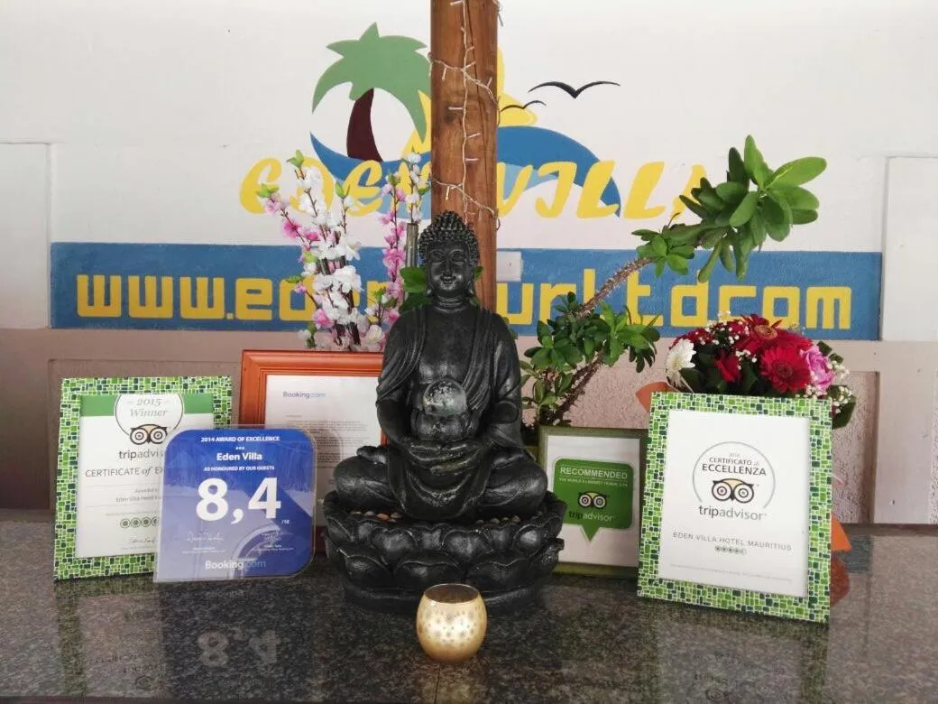 Logo/Certificate/Sign in Eden Villa