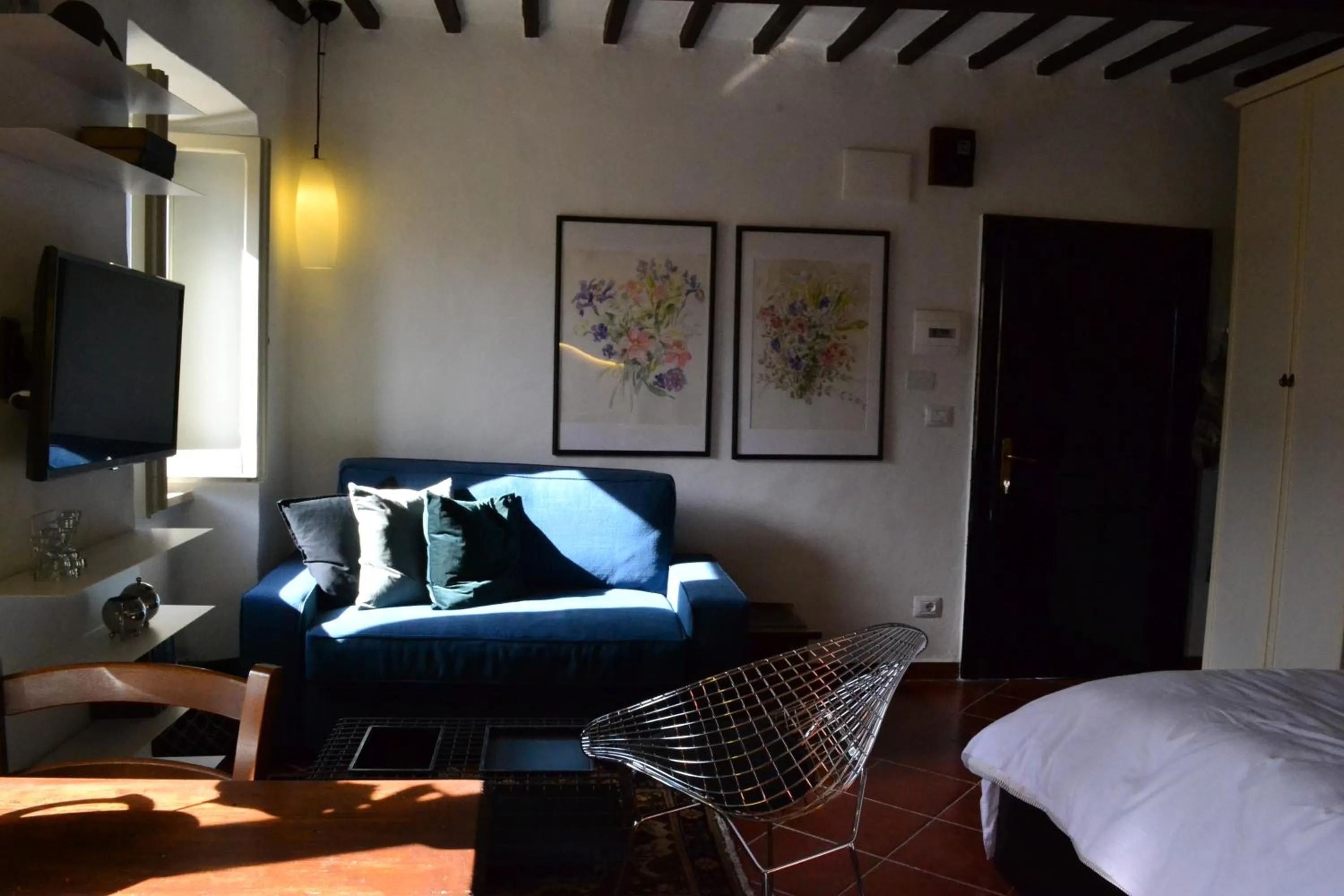 Decorative detail, Bed in Casa Messi