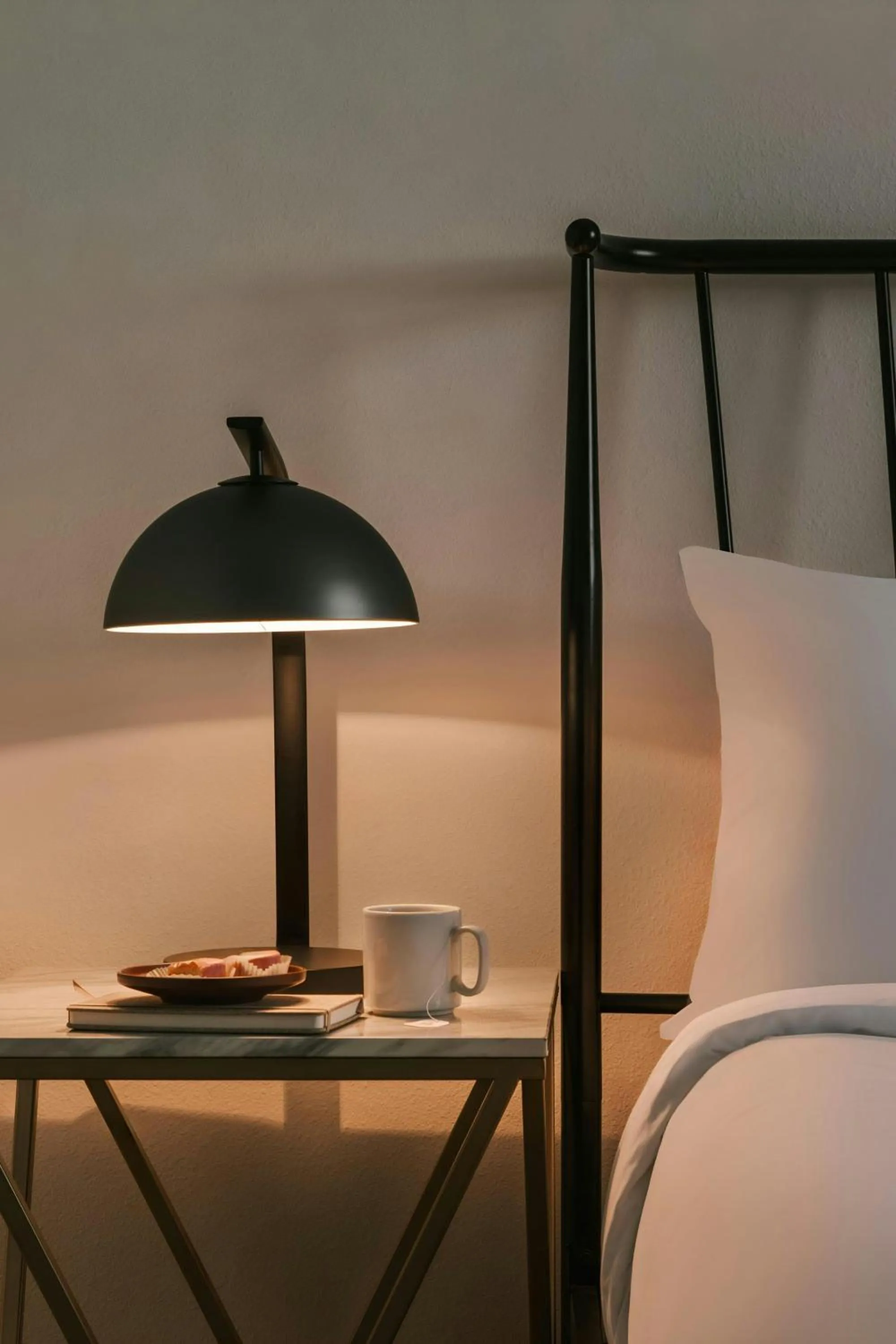 Bedroom, Bed in Sonder by Marriott Bonvoy Vista Cay Apartments