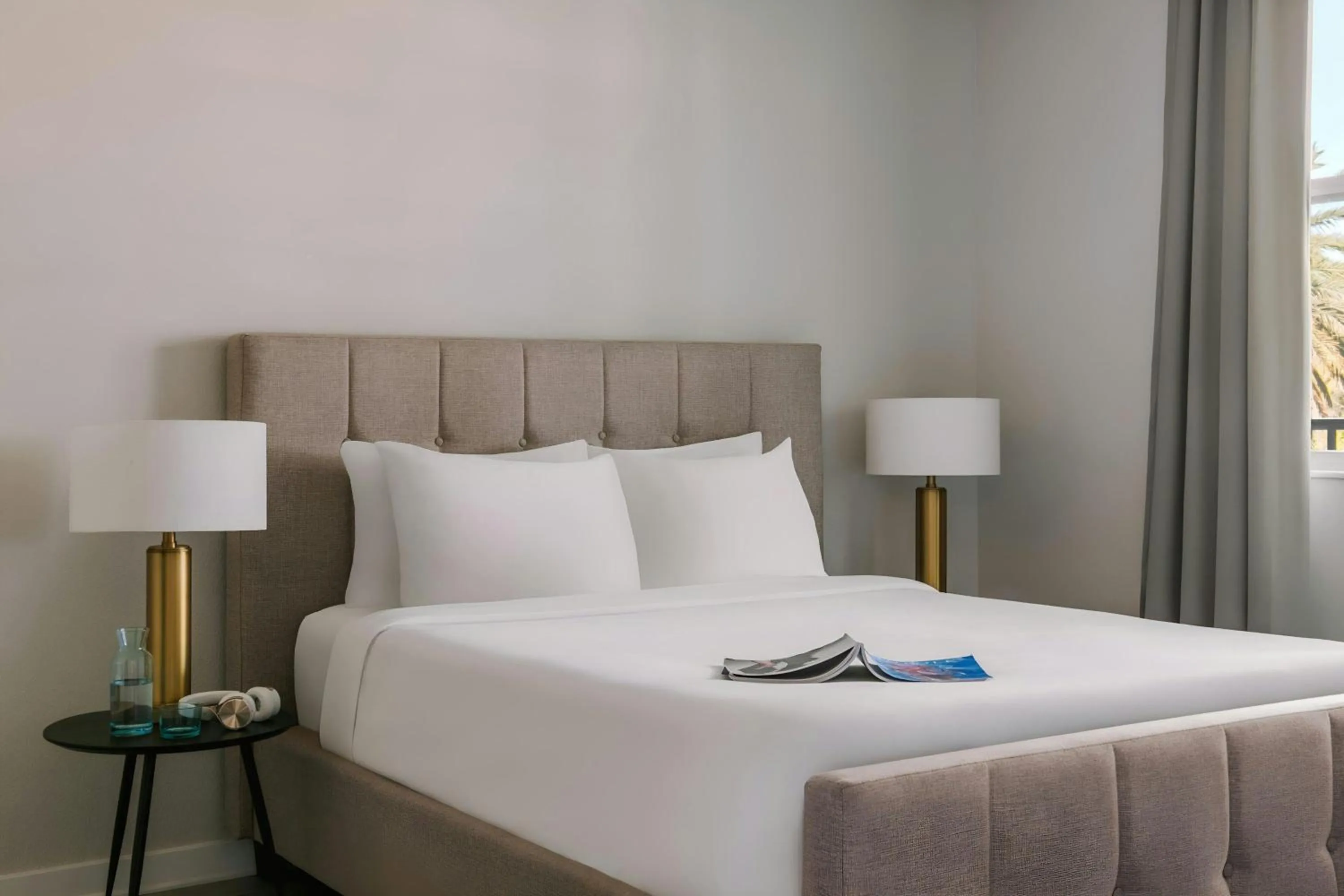 Bedroom, Bed in Sonder by Marriott Bonvoy Vista Cay Apartments