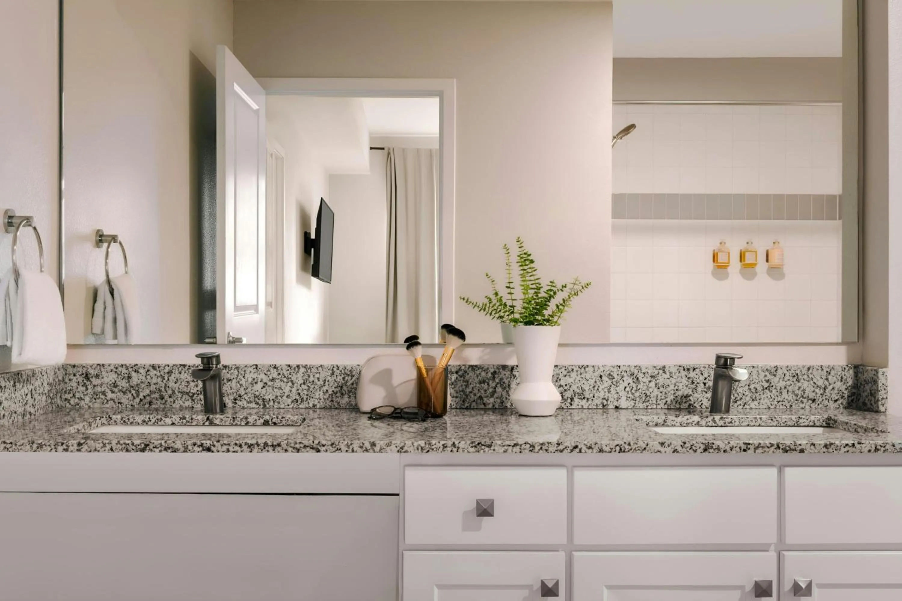 Bathroom in Sonder by Marriott Bonvoy Vista Cay Apartments