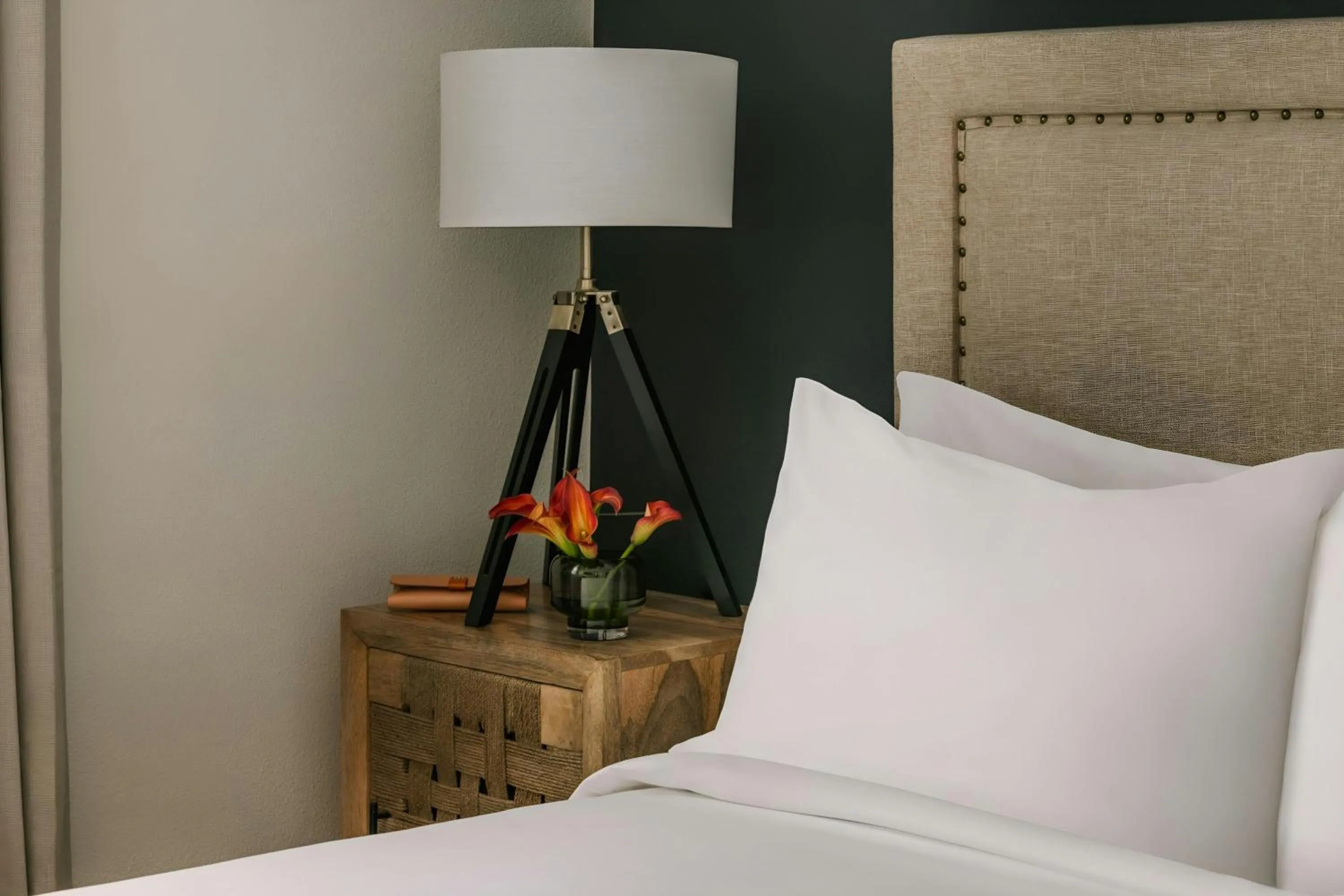 Bedroom, Bed in Sonder by Marriott Bonvoy Vista Cay Apartments