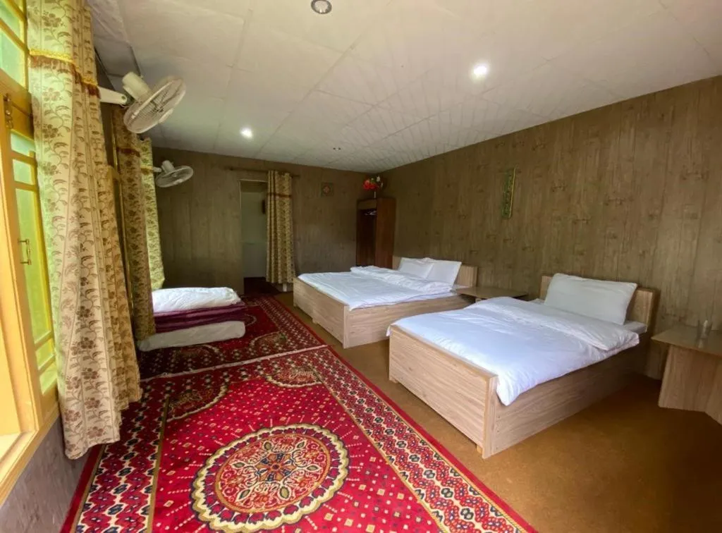 Bed in Tourist Cottage Hunza