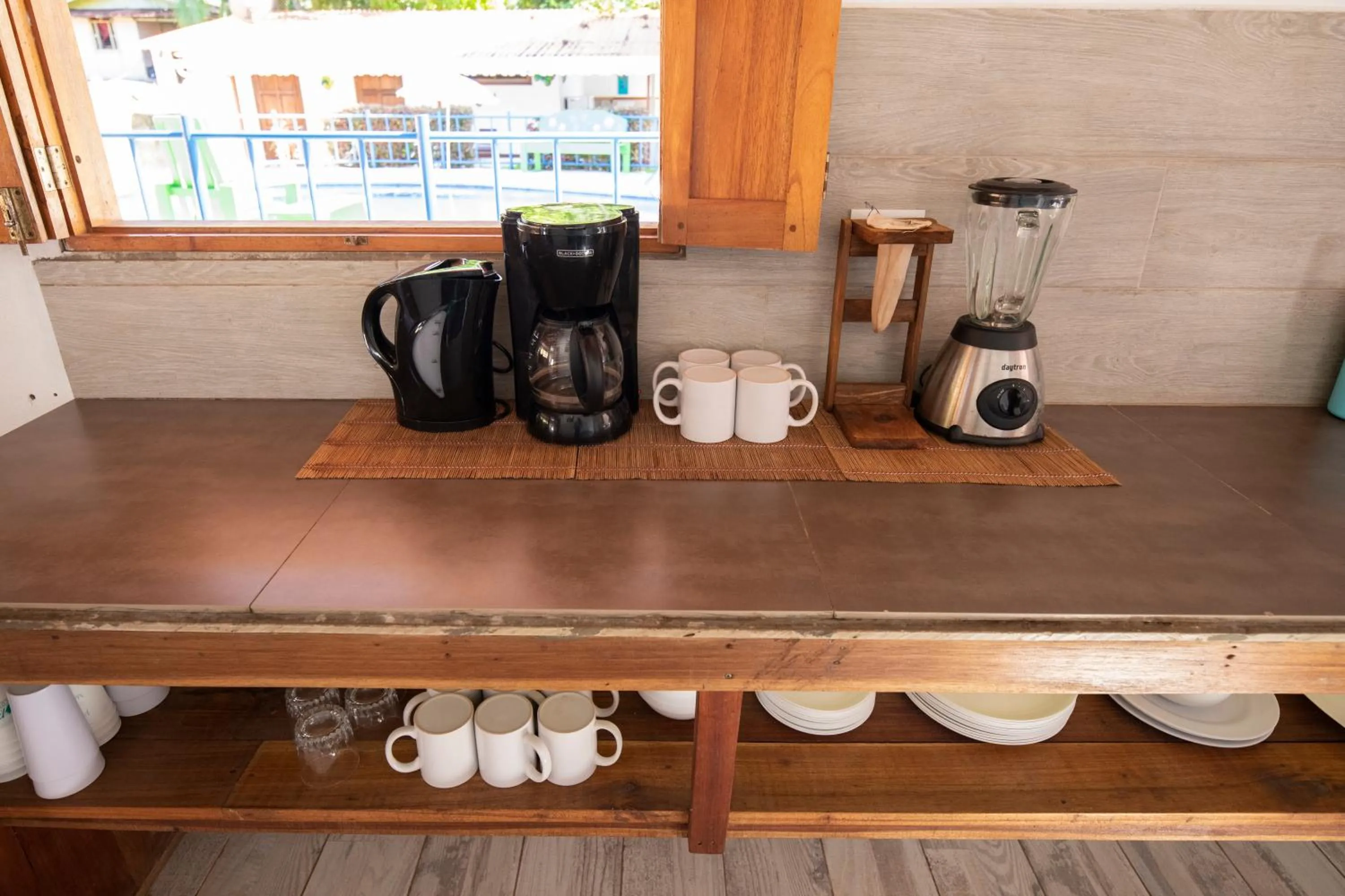 Coffee/tea facilities in Pangea Lodge with Shared Pool at the Heart of Manzanillo