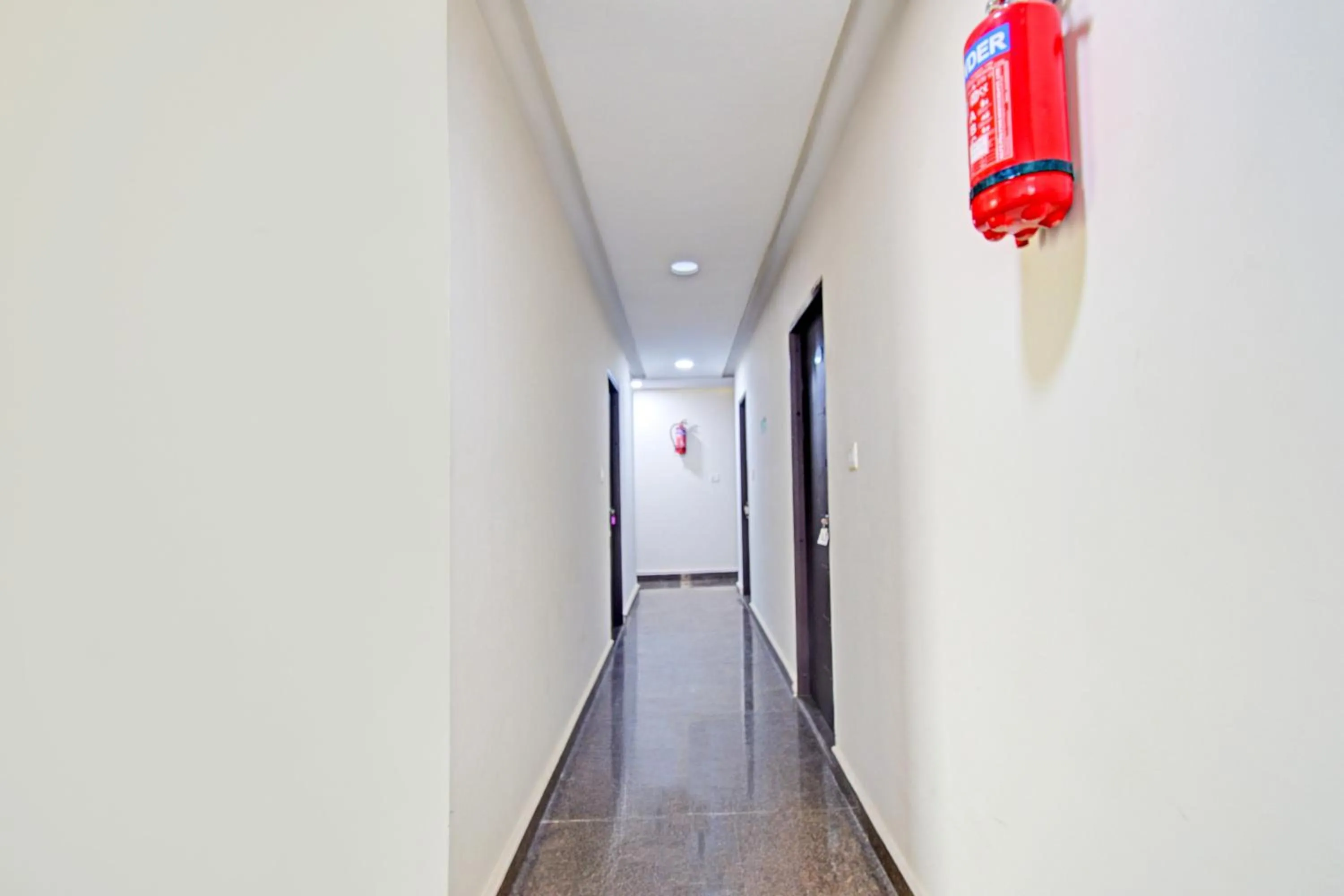 Lobby or reception in Super Hotel O Kondapur Hyderabad Formerly Dunes Inn