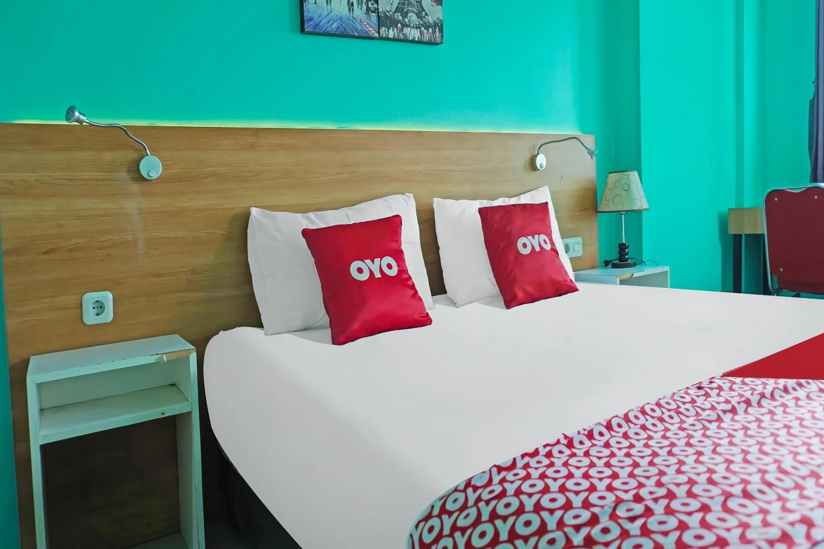 Bedroom in Hotel O Gkitroom