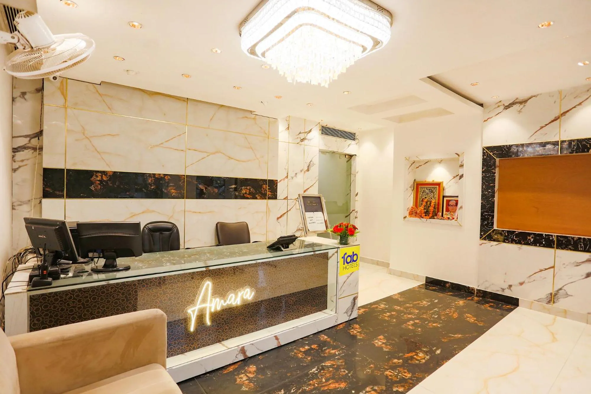 Lobby or reception in Via Heaven In