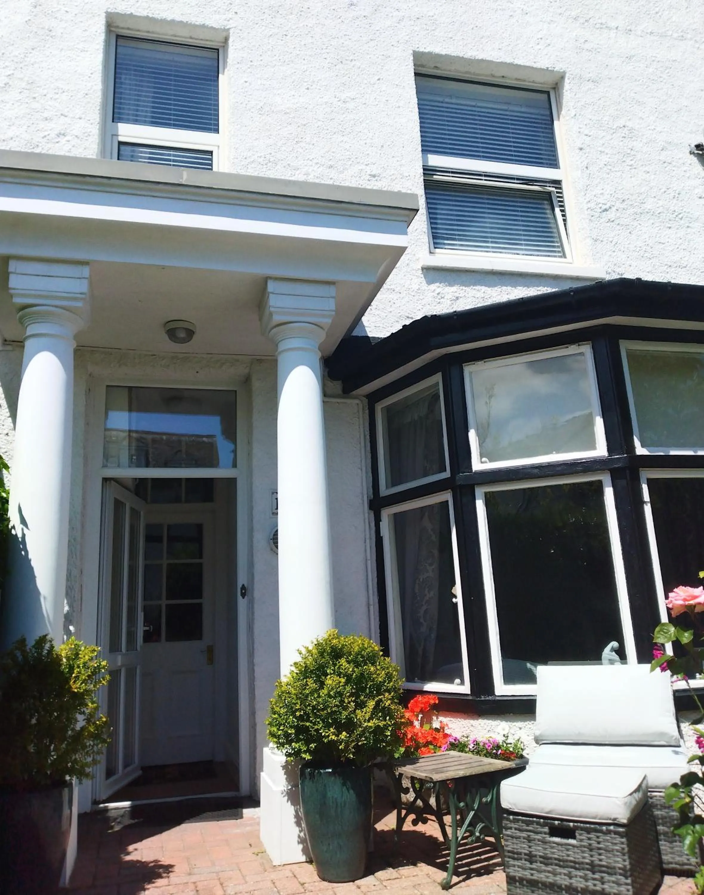 Facade/entrance in The Swallows B and B