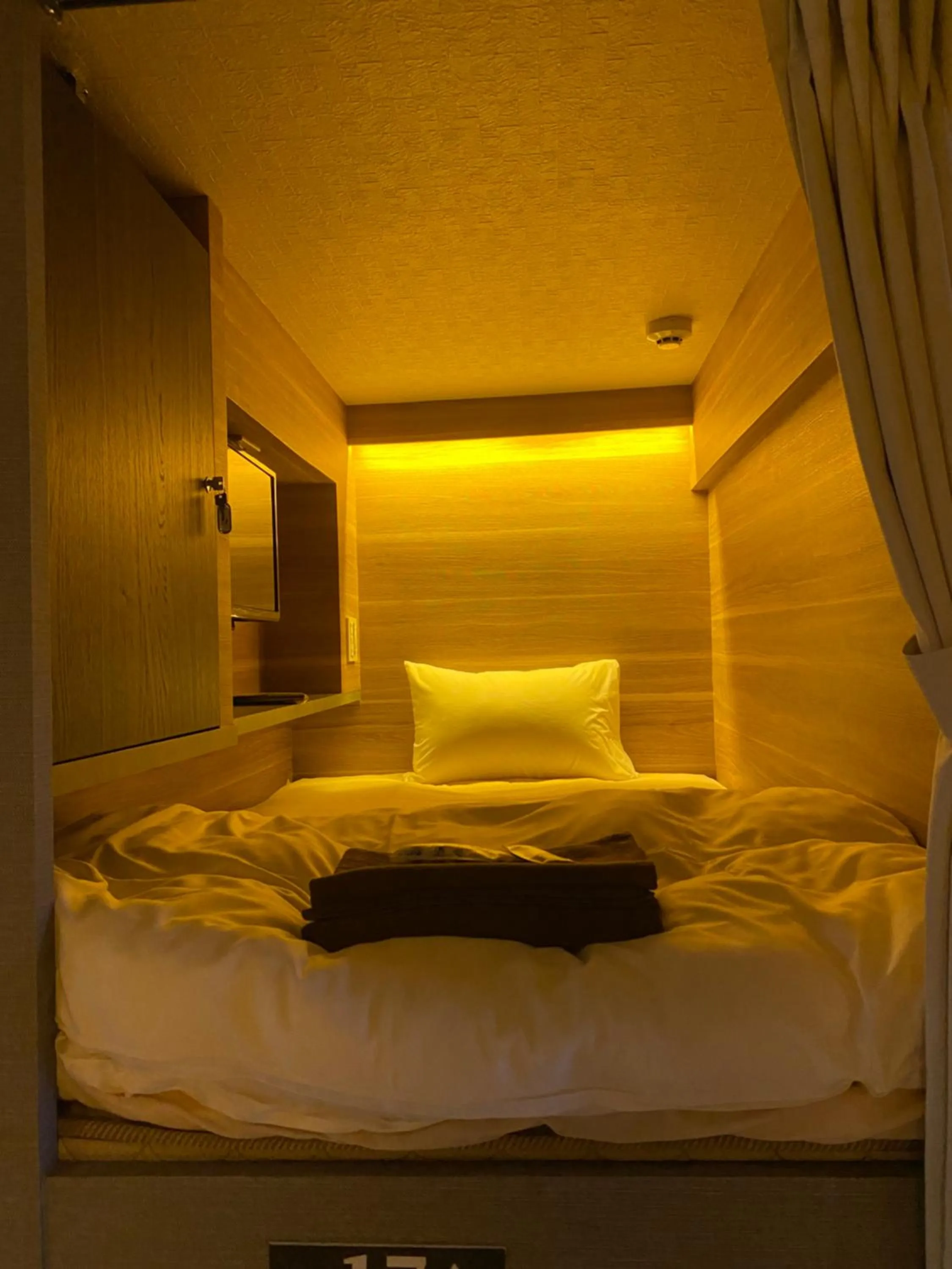 Bed in Hotel Xcell Hiroshima Nagarekawa