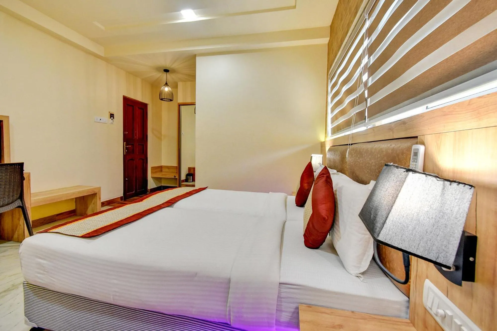 Bedroom, Bed in FabHotel Nestlay Rooms Airport - Nr Chennai International Airport
