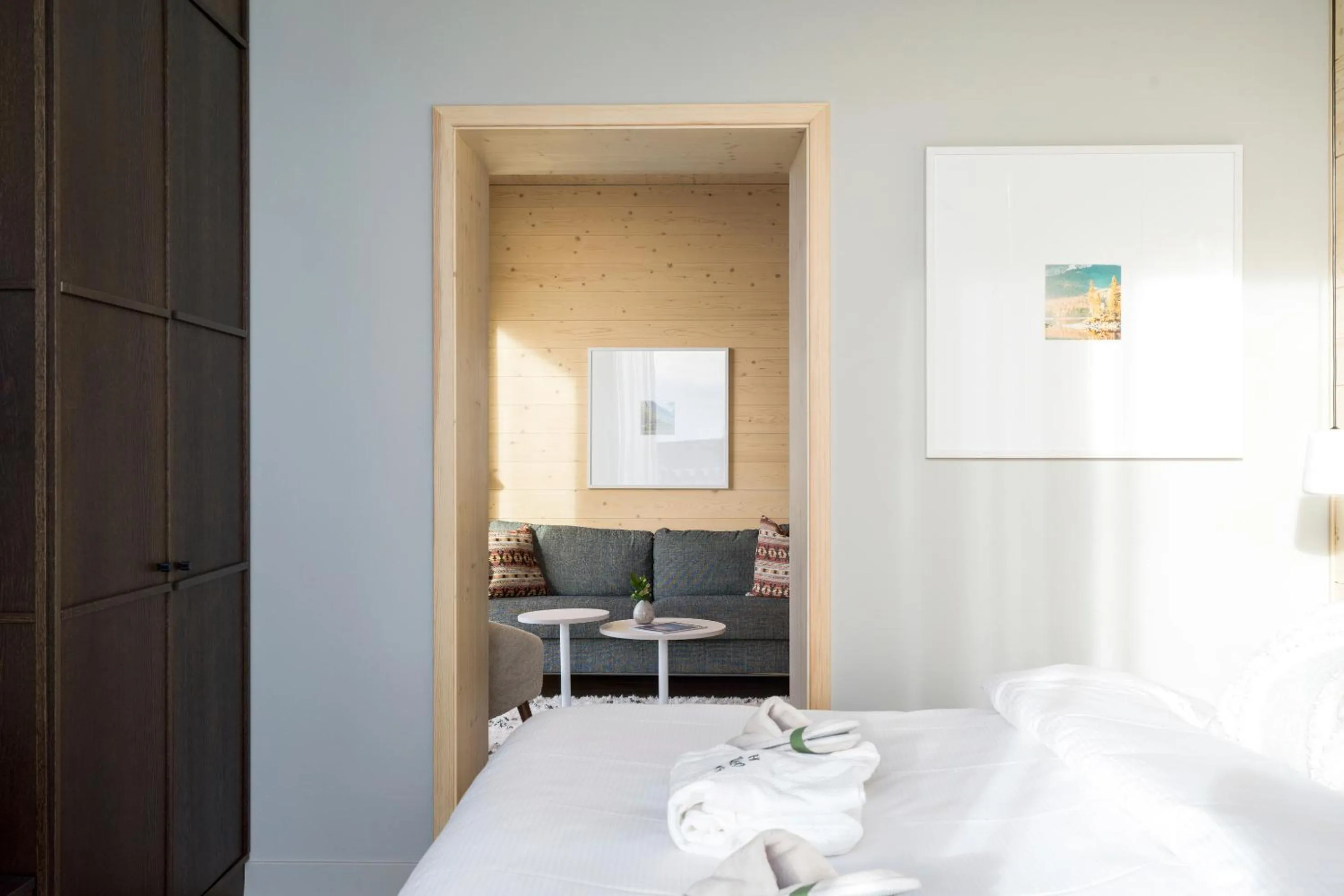 Communal lounge/ TV room, Bed in The Wood Hotel by Elite