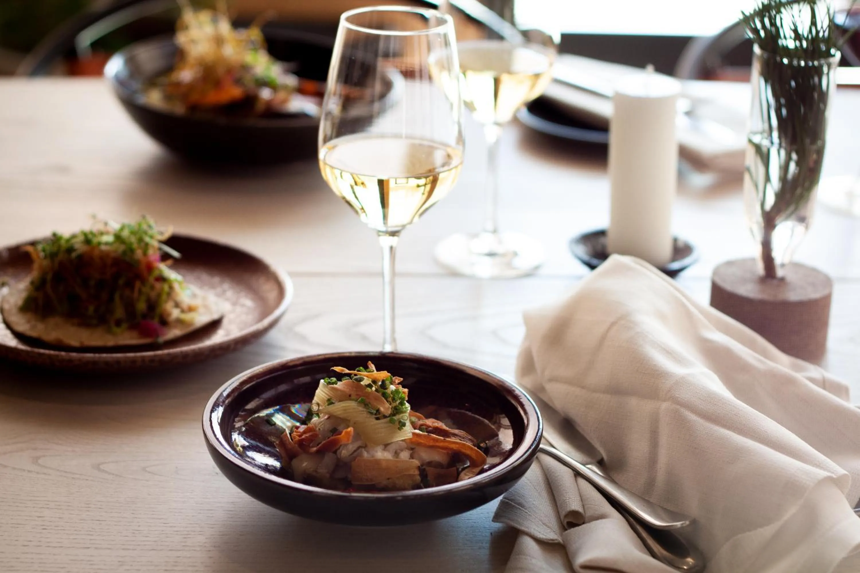 Restaurant/places to eat in The Wood Hotel by Elite