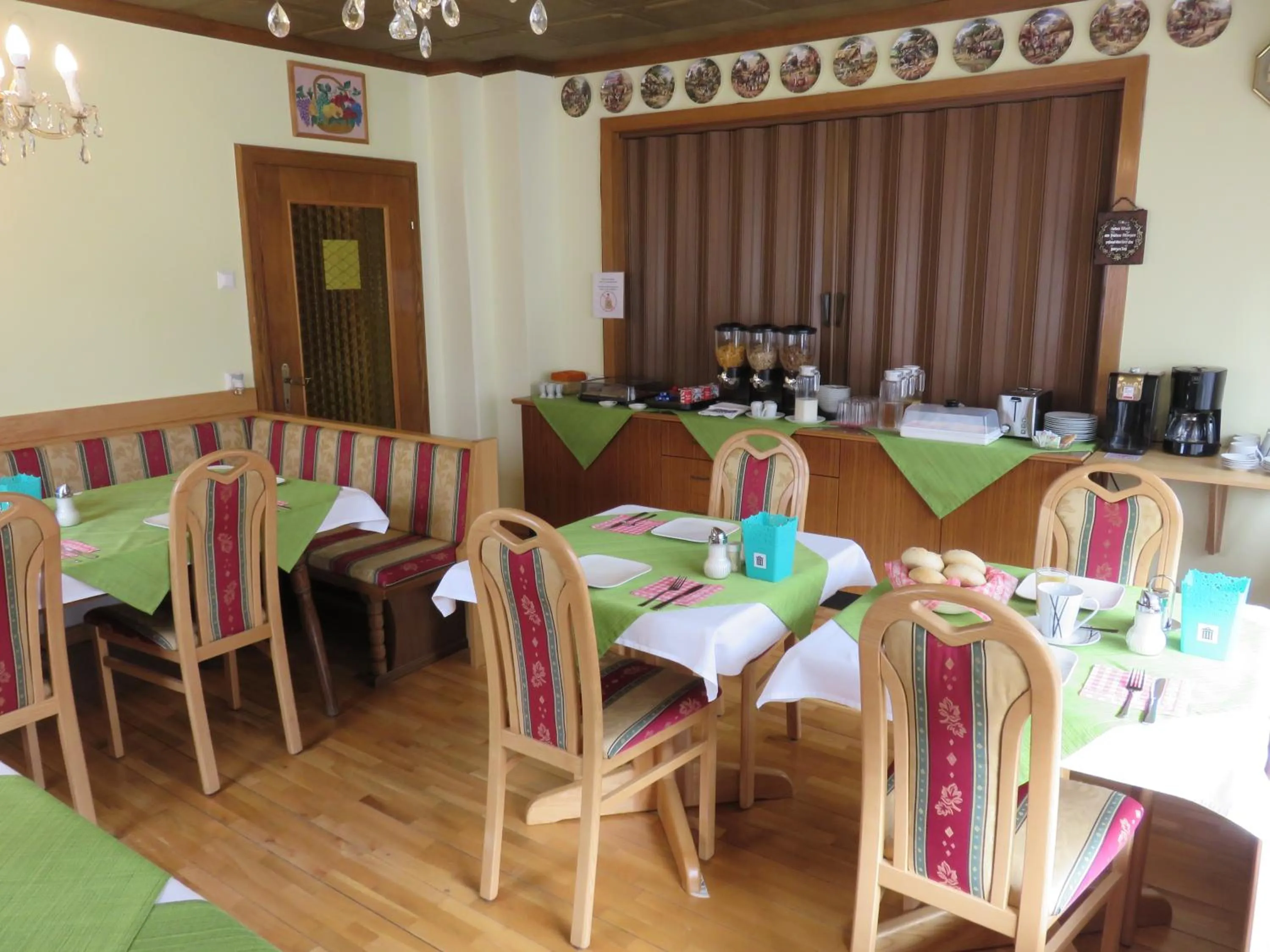 Breakfast in Haus Elena