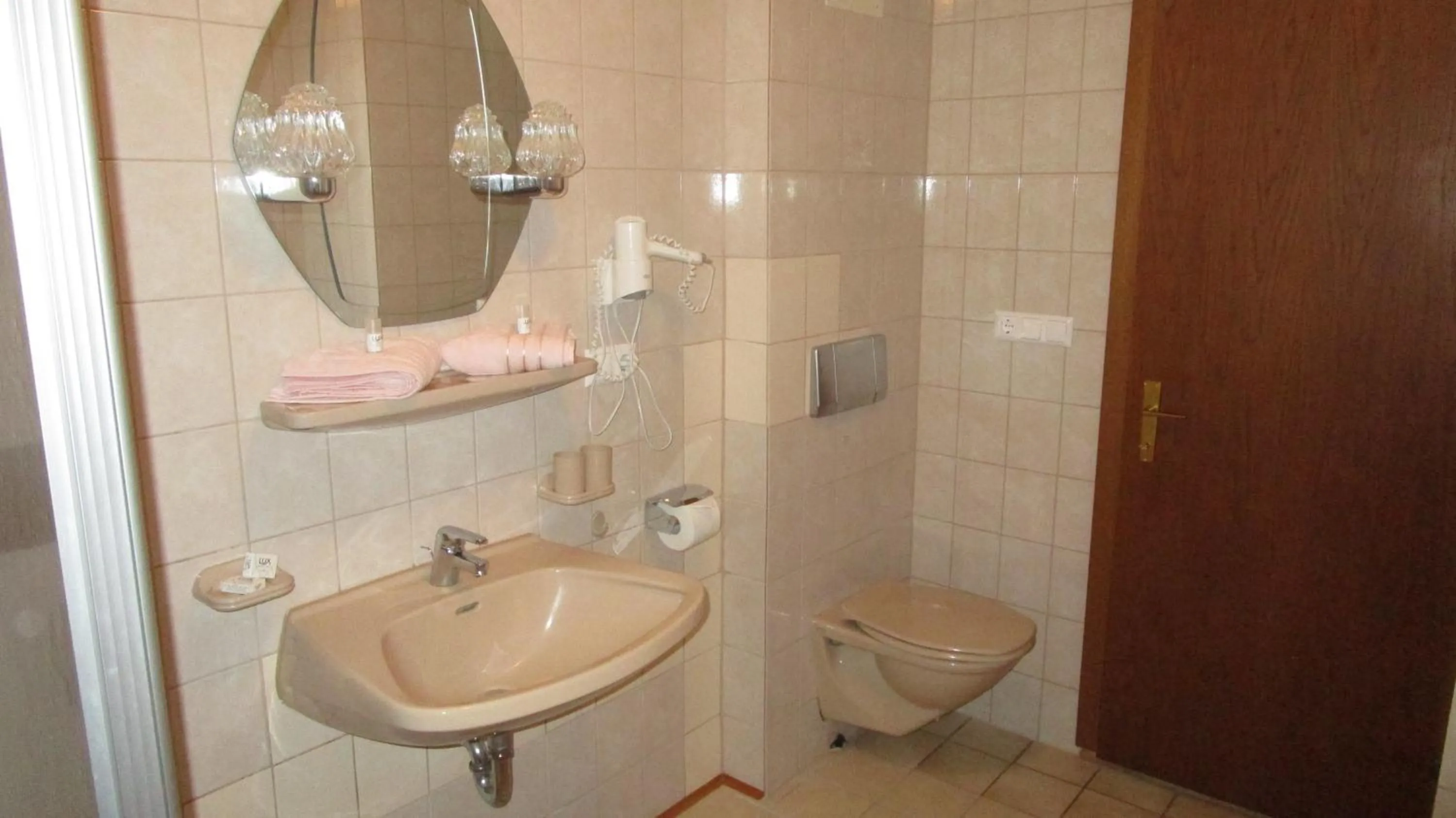 Bathroom in Haus Elena