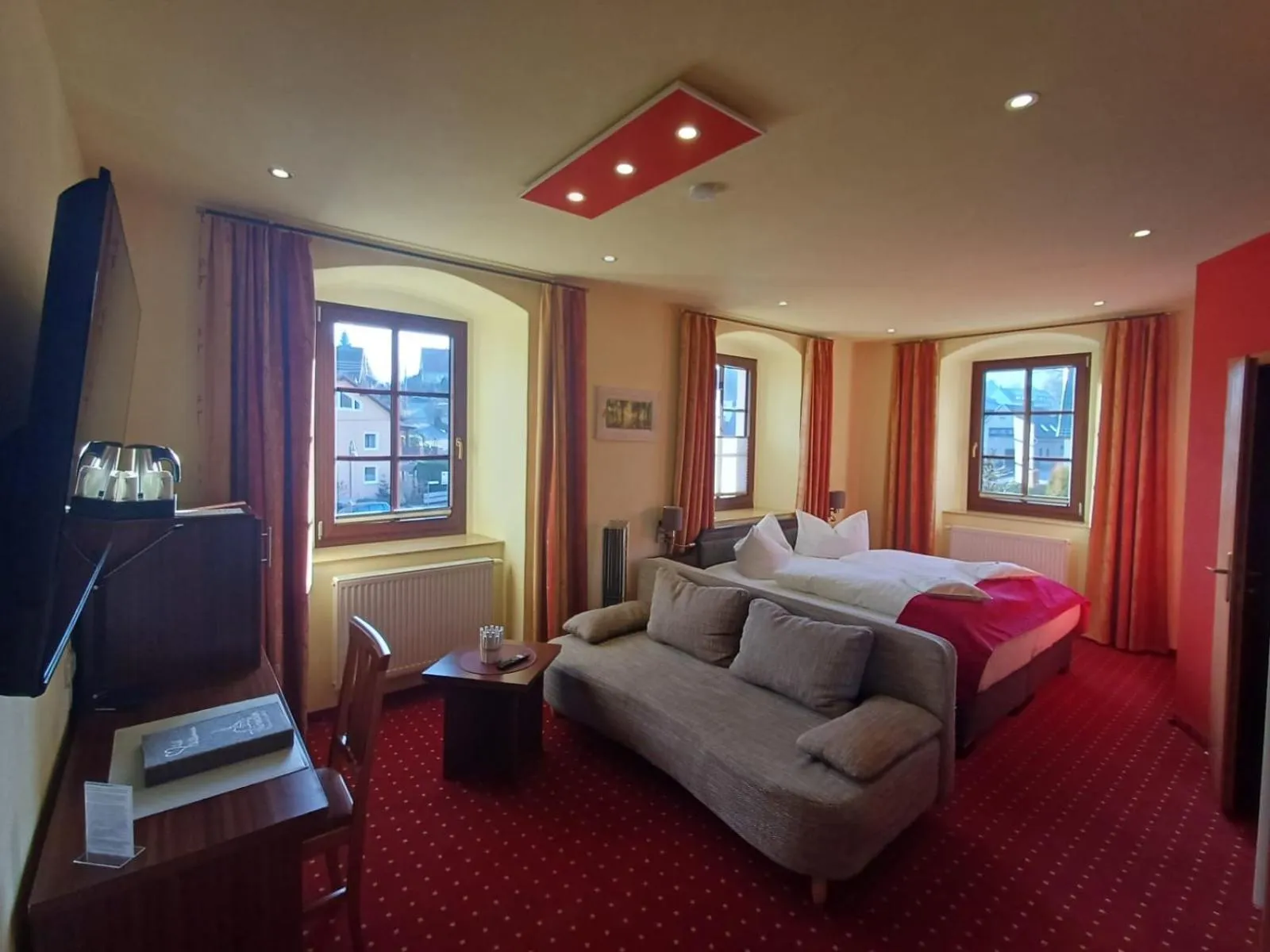 Photo of the whole room in Landhotel Thürmchen