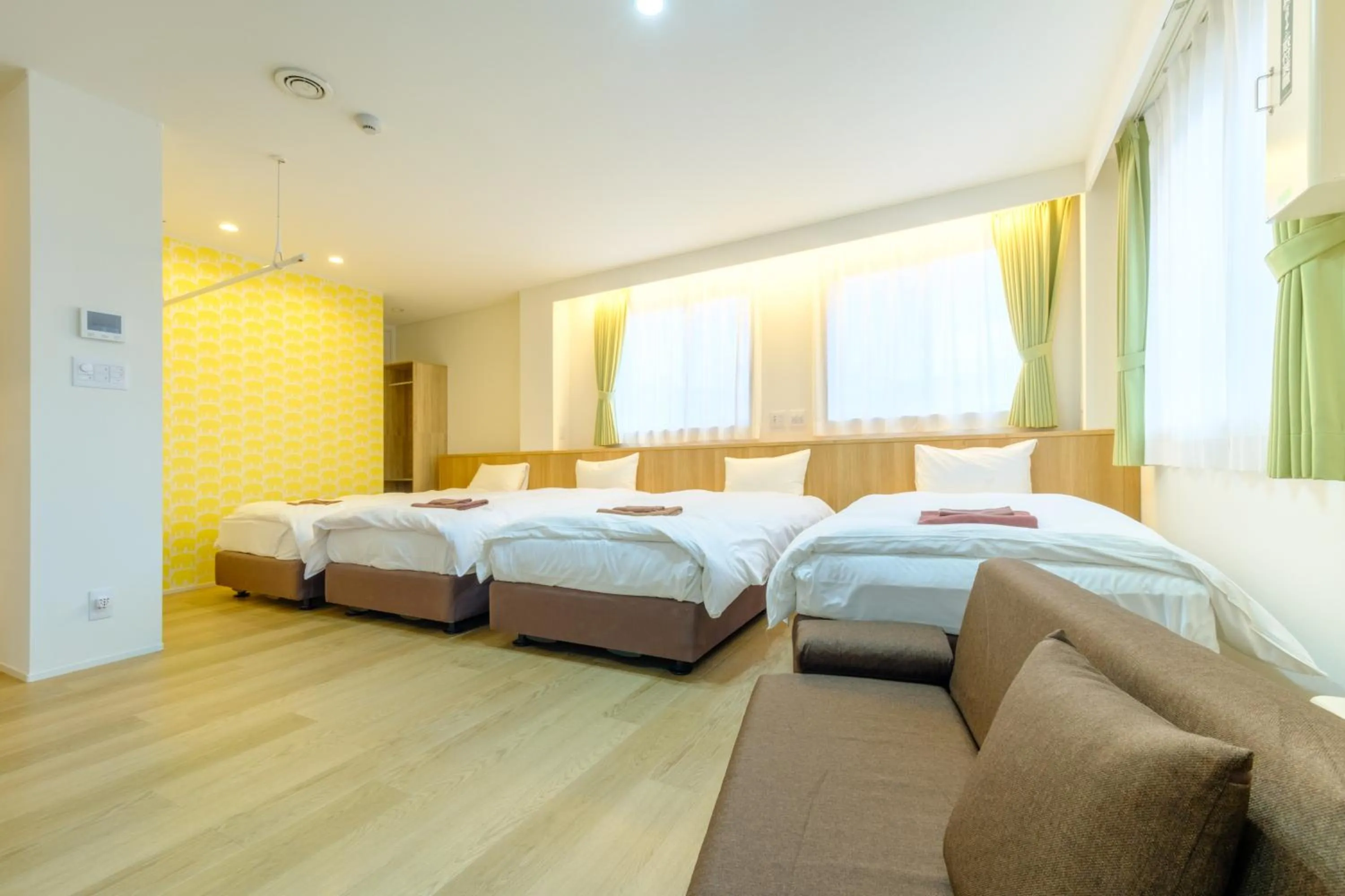 Bed in Serendipity Kinshicho - 2 mins to JR Station - Near Skytree & Foodie hub