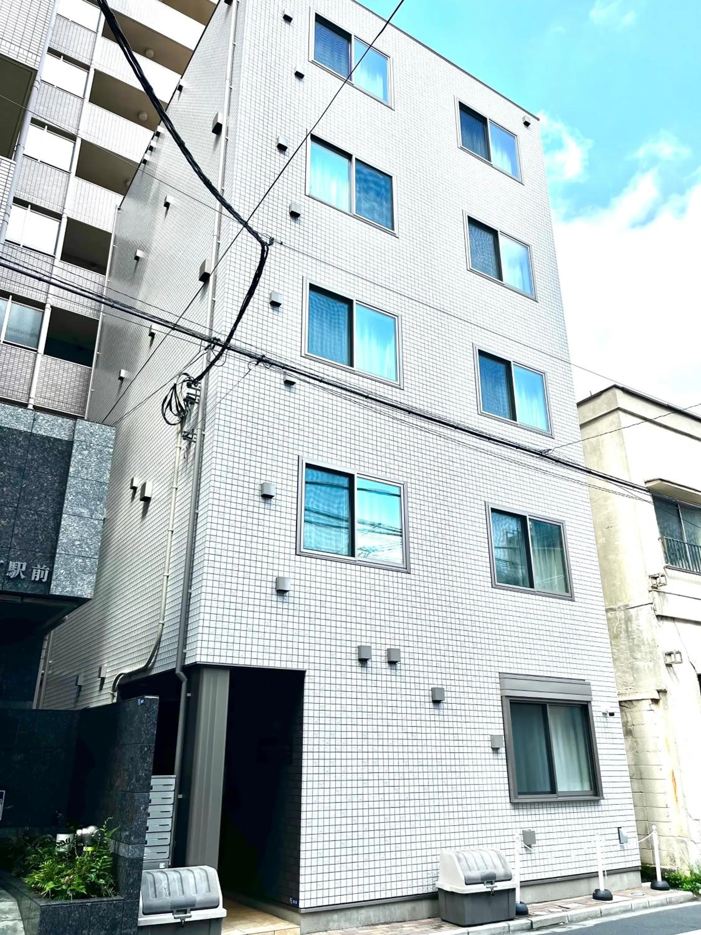 Property building in Serendipity Kinshicho - 2 mins to JR Station - Near Skytree & Foodie hub