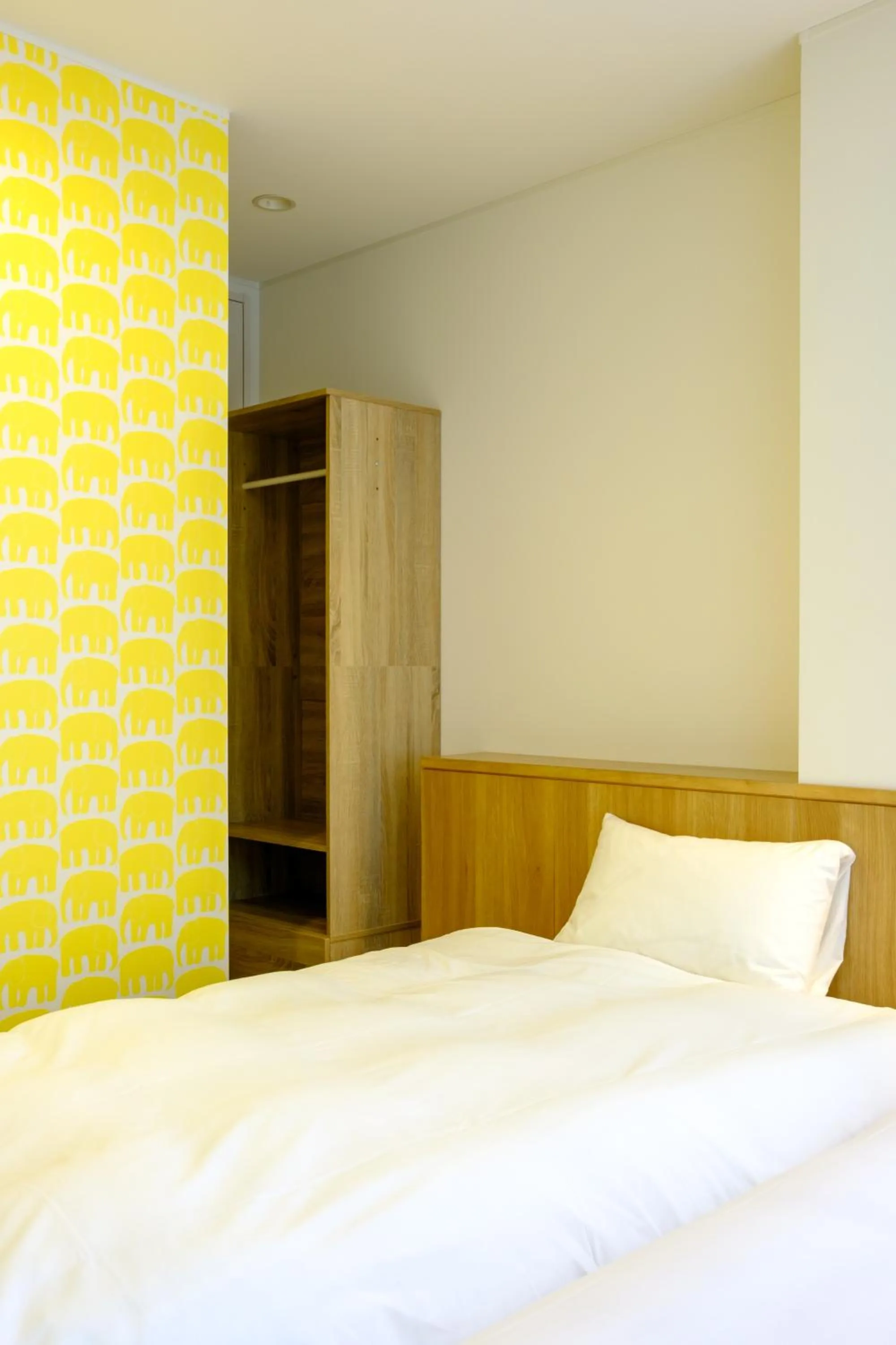 Bed in Serendipity Kinshicho - 2 mins to JR Station - Near Skytree & Foodie hub