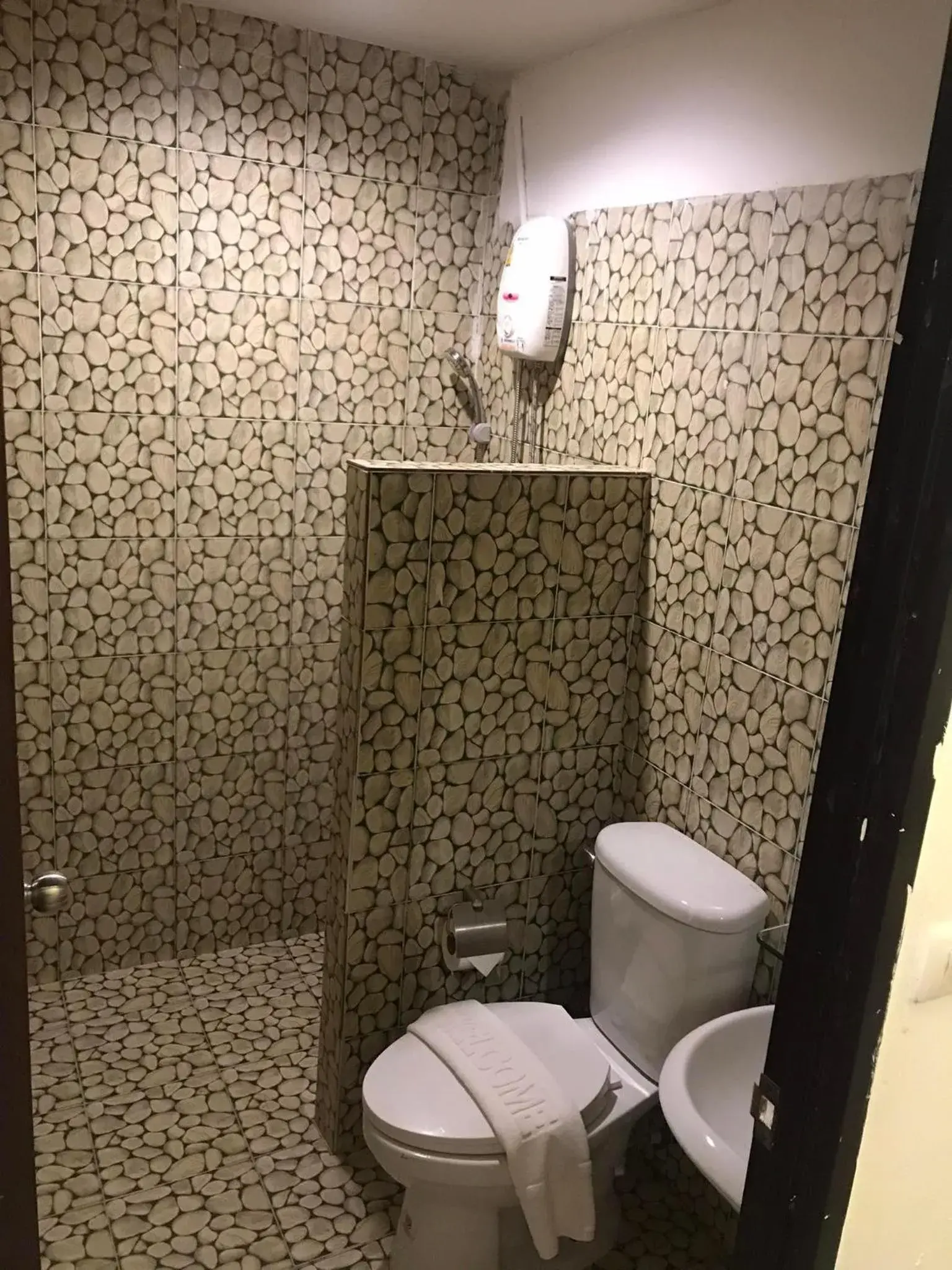 Standard Queen Room in PTK BEACH Standard Queen Room in PTK BEACH