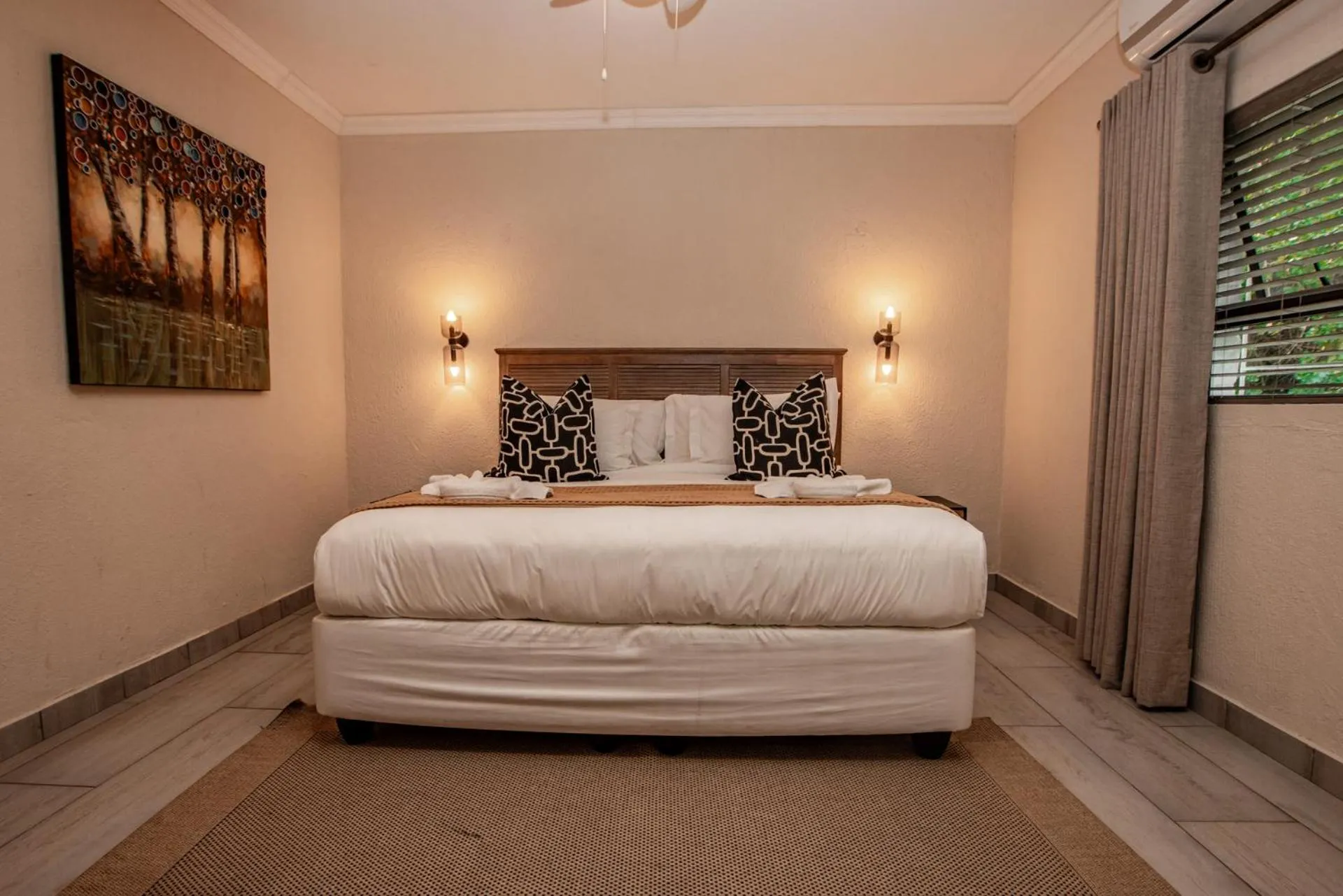 Bed in Bushbaby Valley Lodge