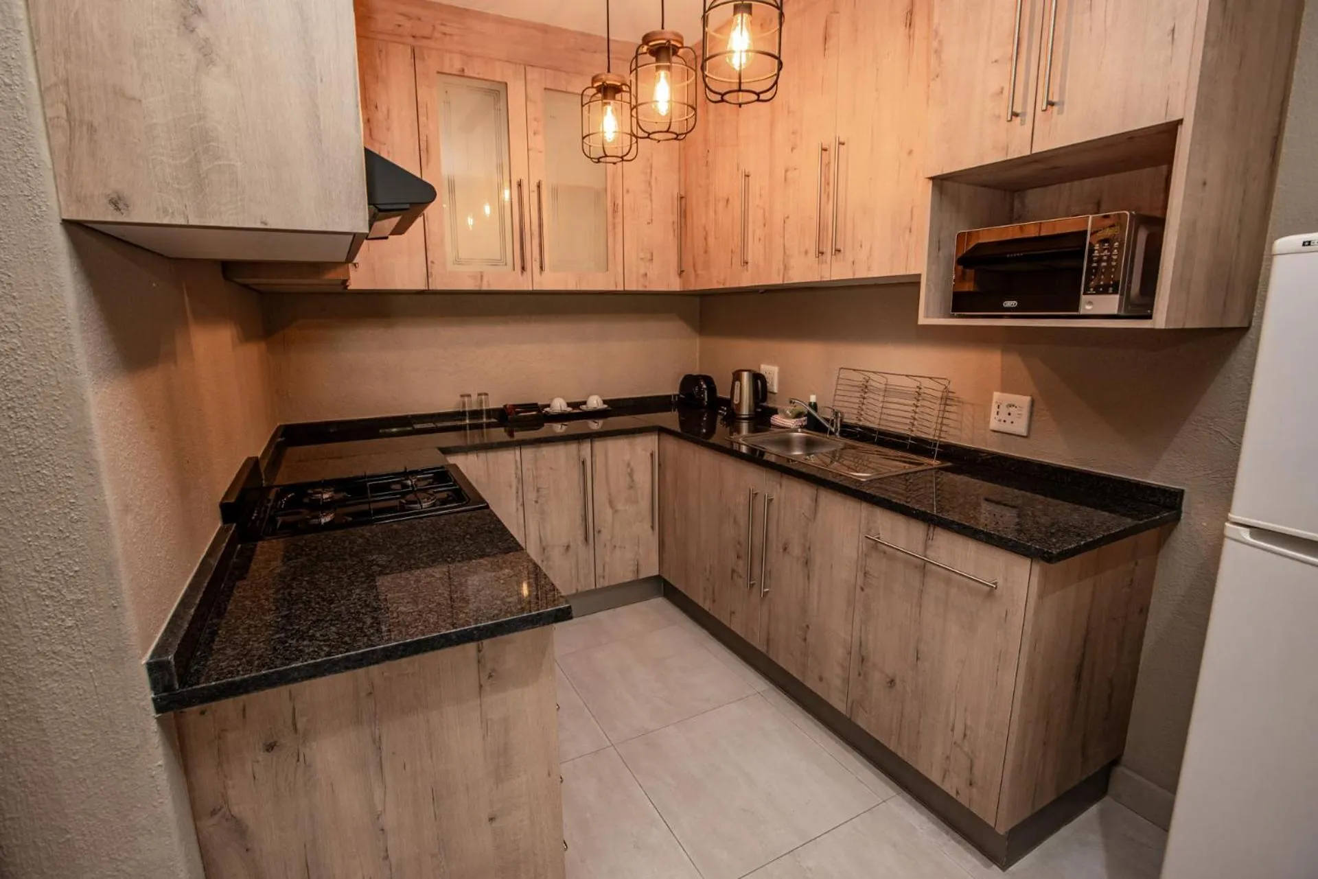 Bushbaby Valley Lodge