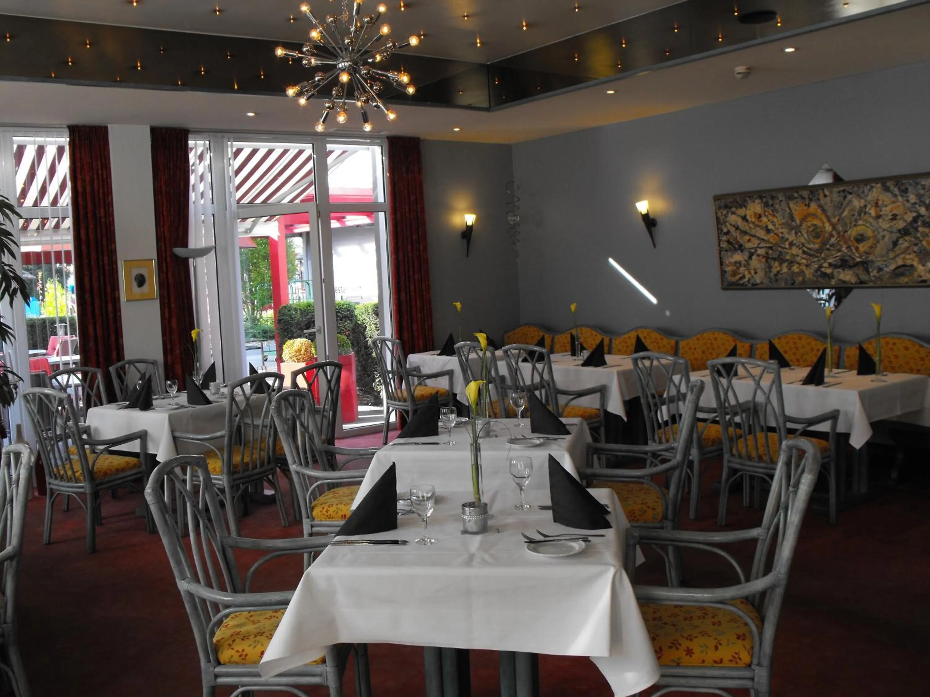 Restaurant/places to eat in Hotel Sternzeit