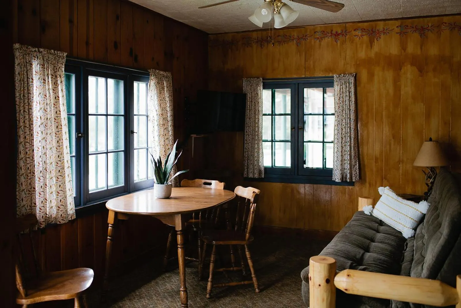Living room in Riverside Point Resort