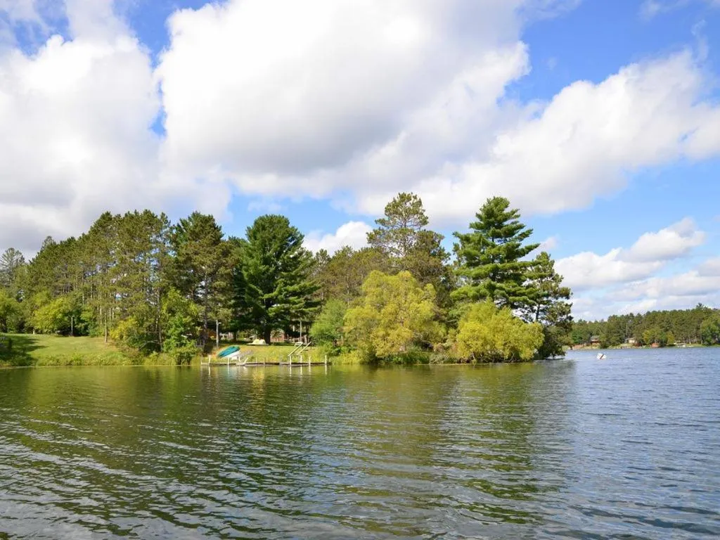 Riverside Point Resort