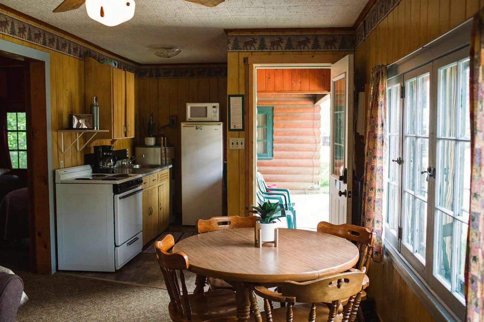 Riverside Point Resort