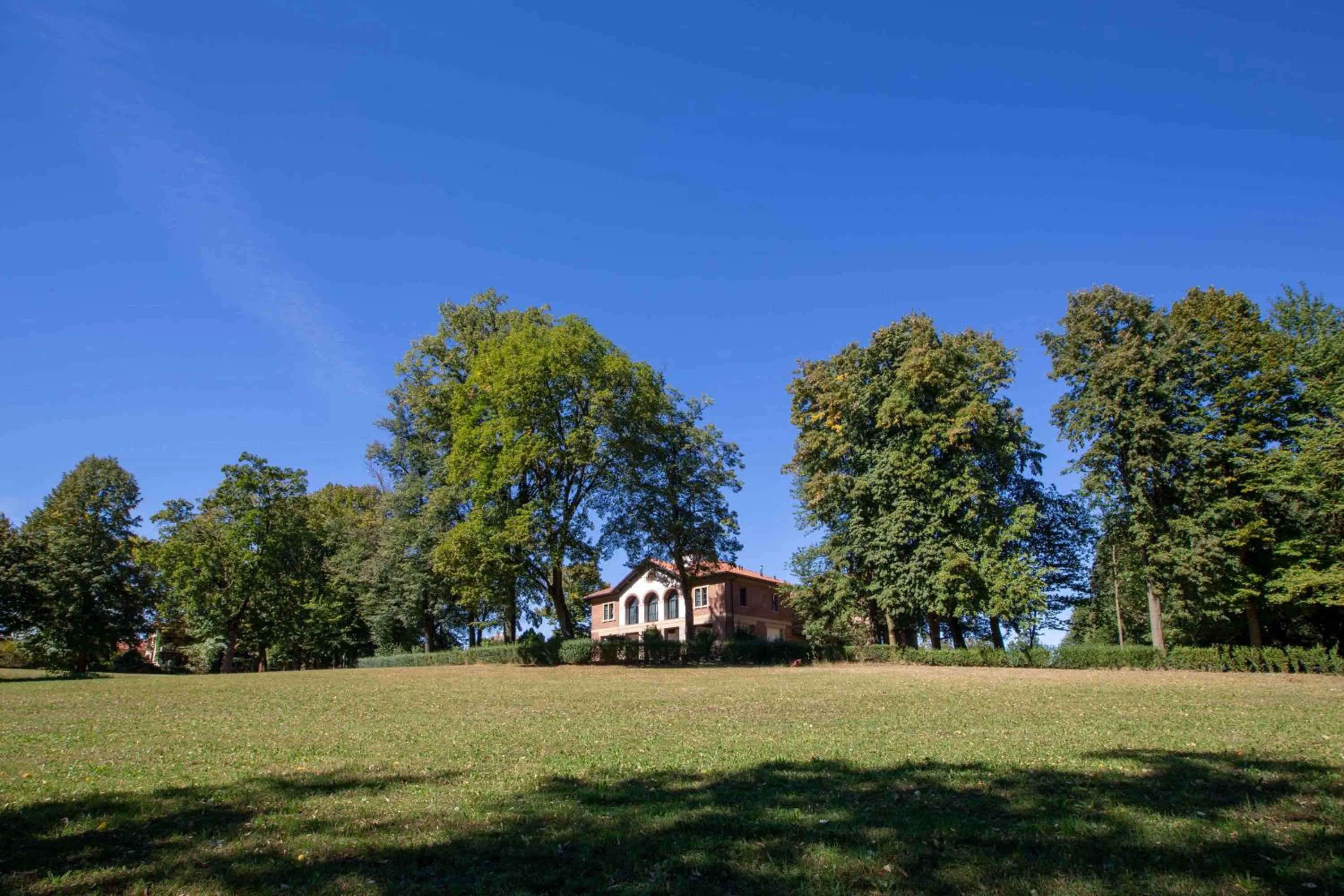 Property building in B&B e Ostello, Parco di Monza, CASCINA COSTA ALTA