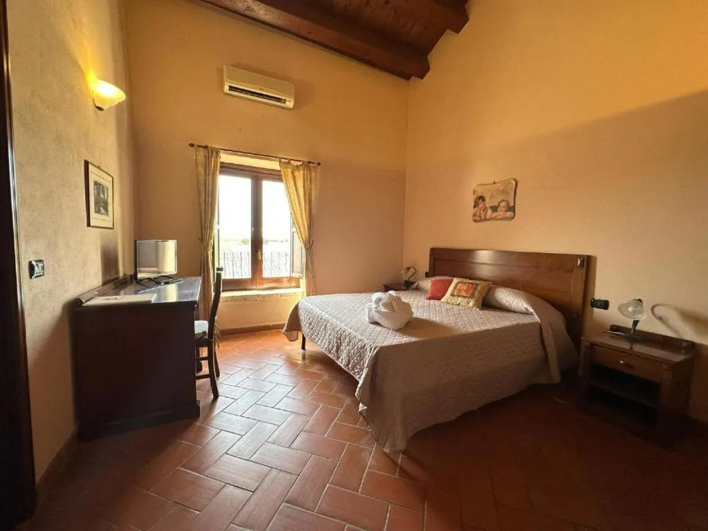 Bed in Hotel Lady Lusya