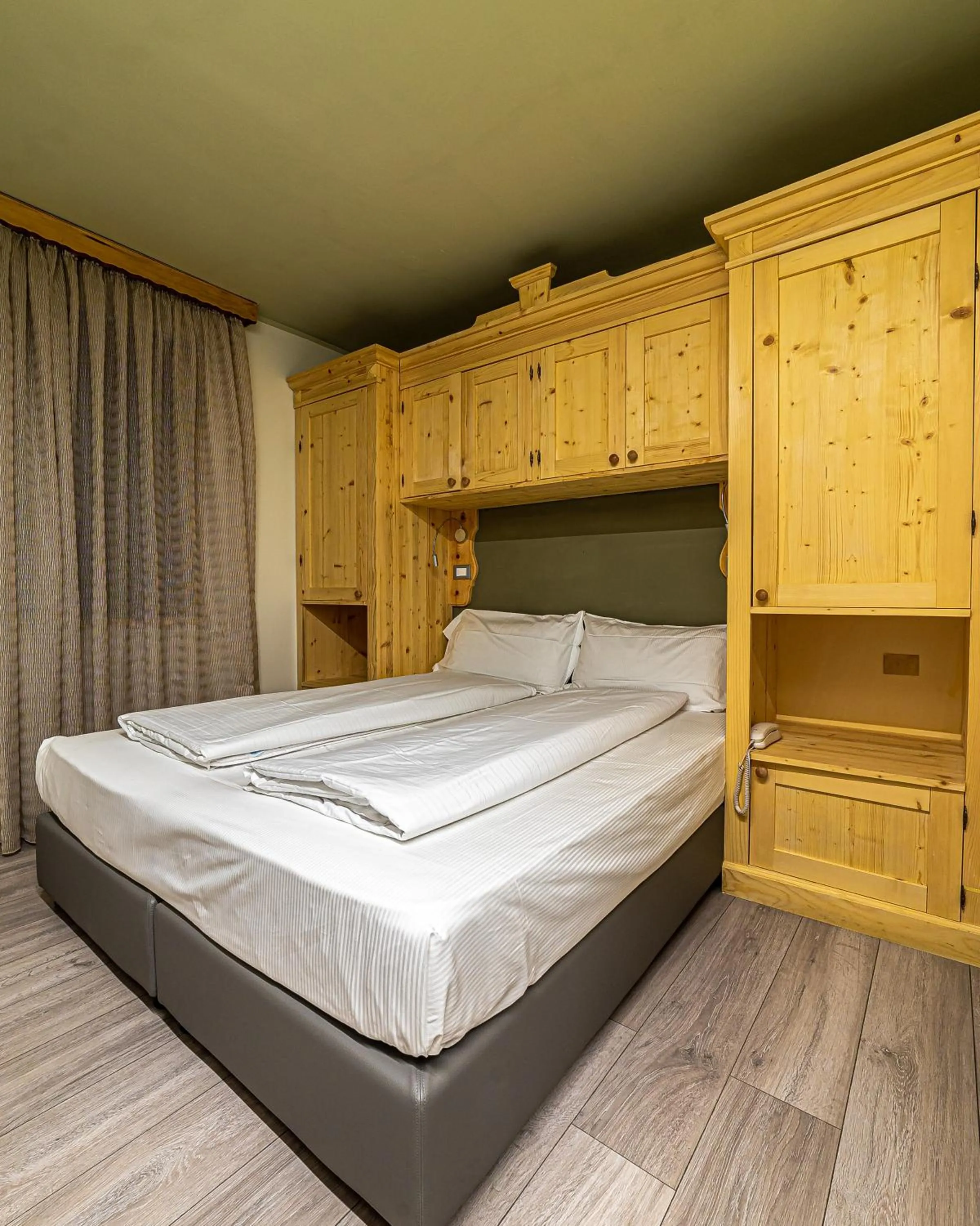 Bedroom, Bed in Chalet Margoni