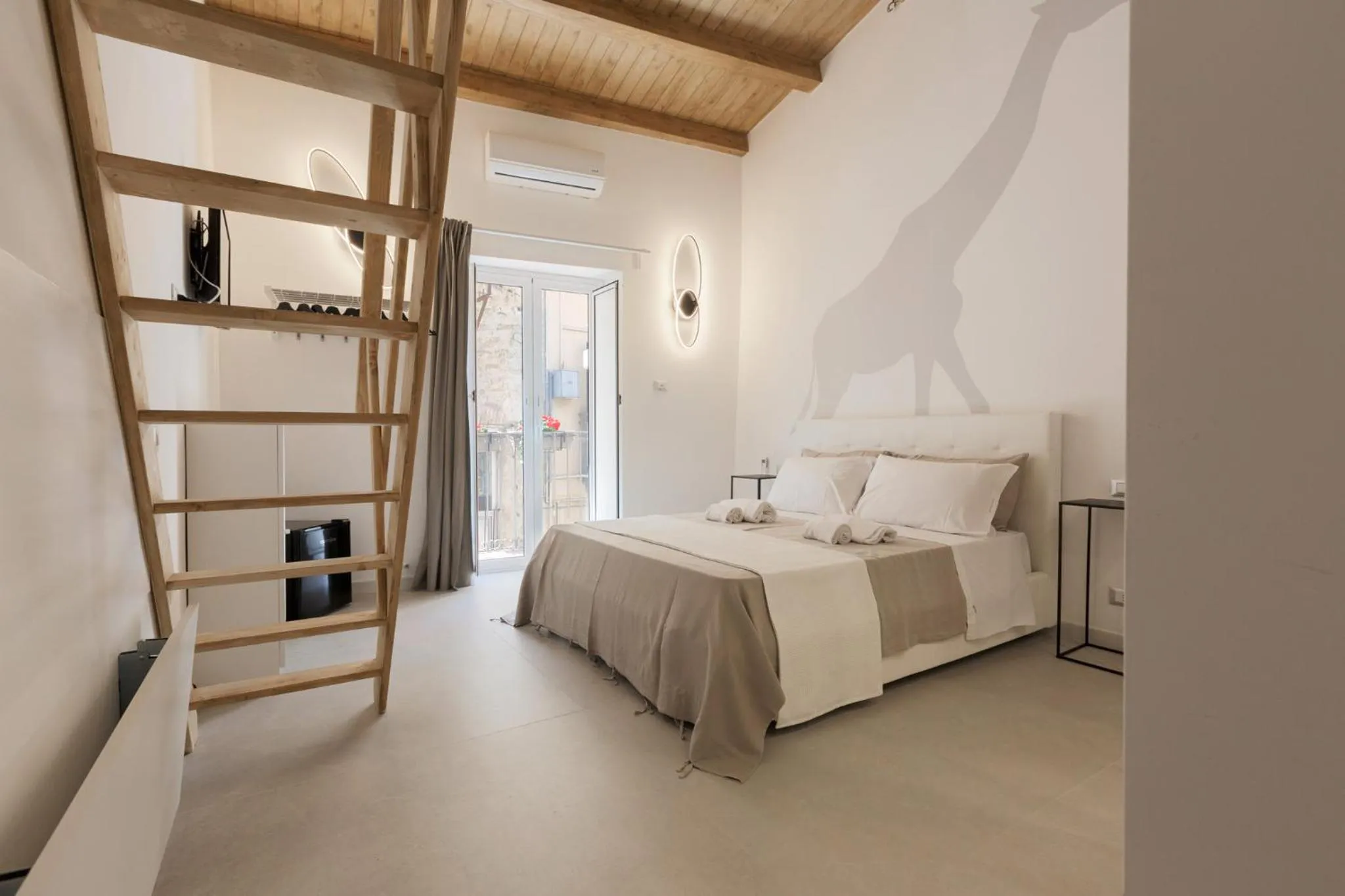 Bed in Sicily Dreams Luxury