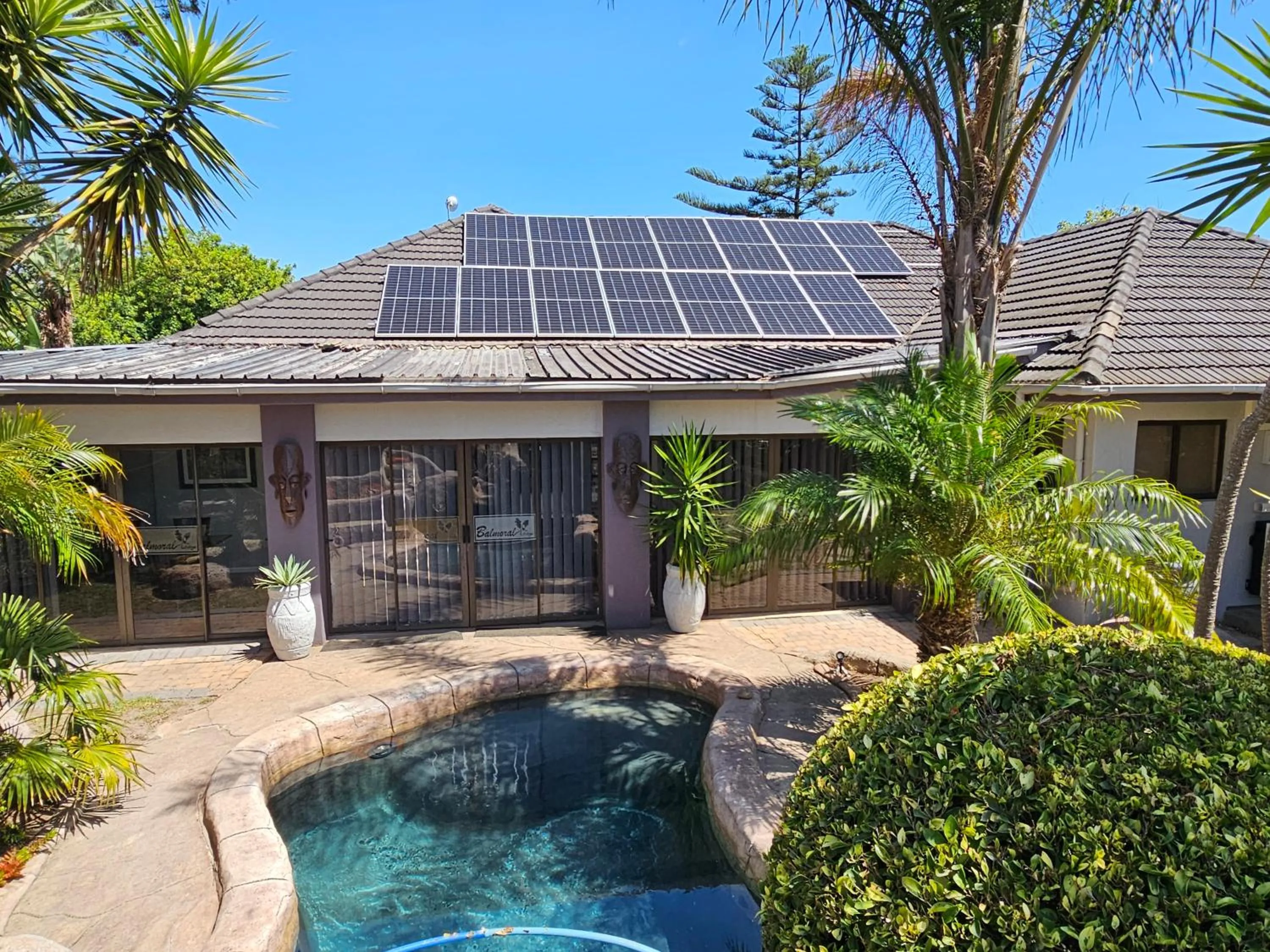 Garden view in Balmoral Lodge
