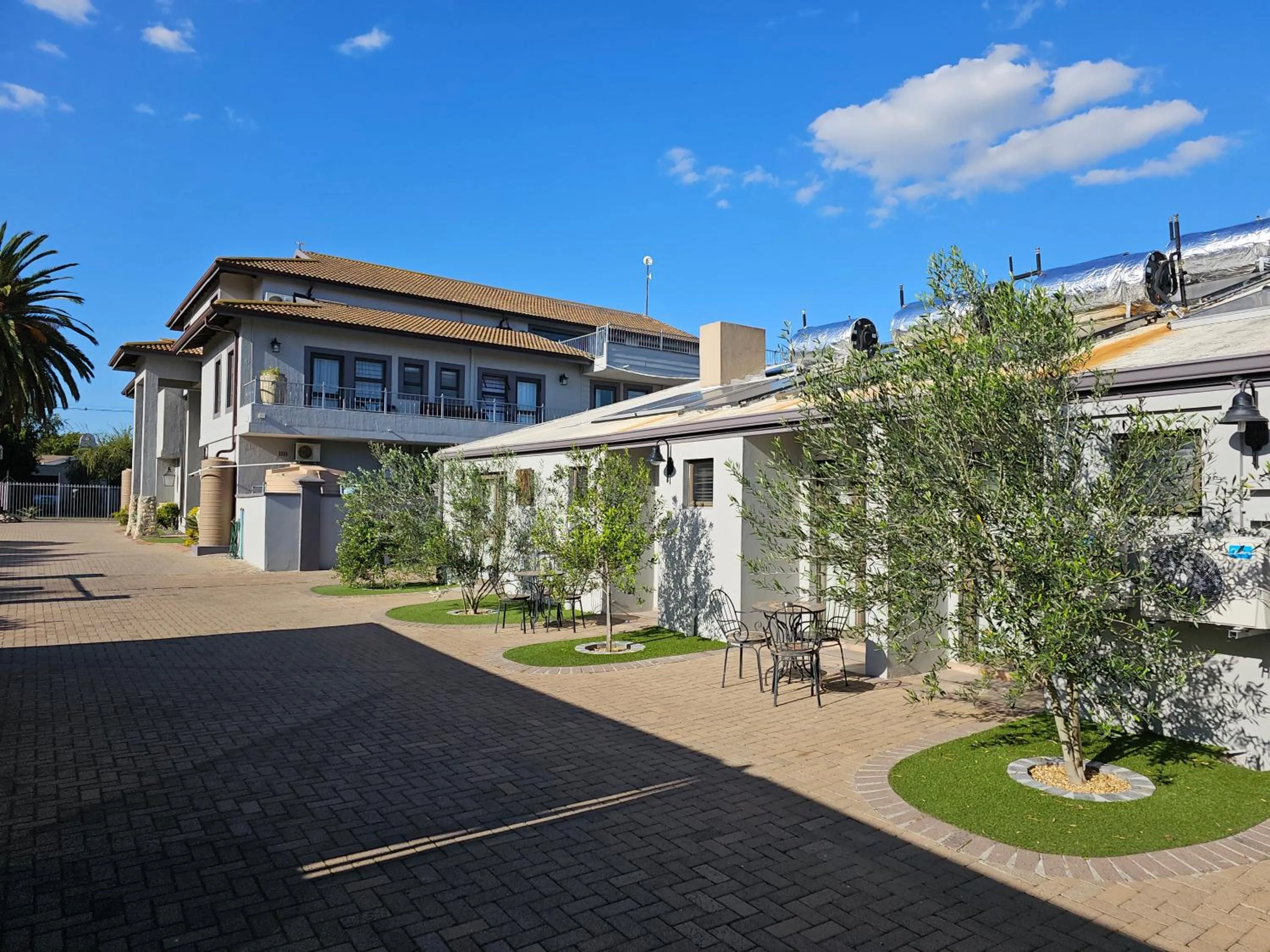 Property building in Balmoral Lodge