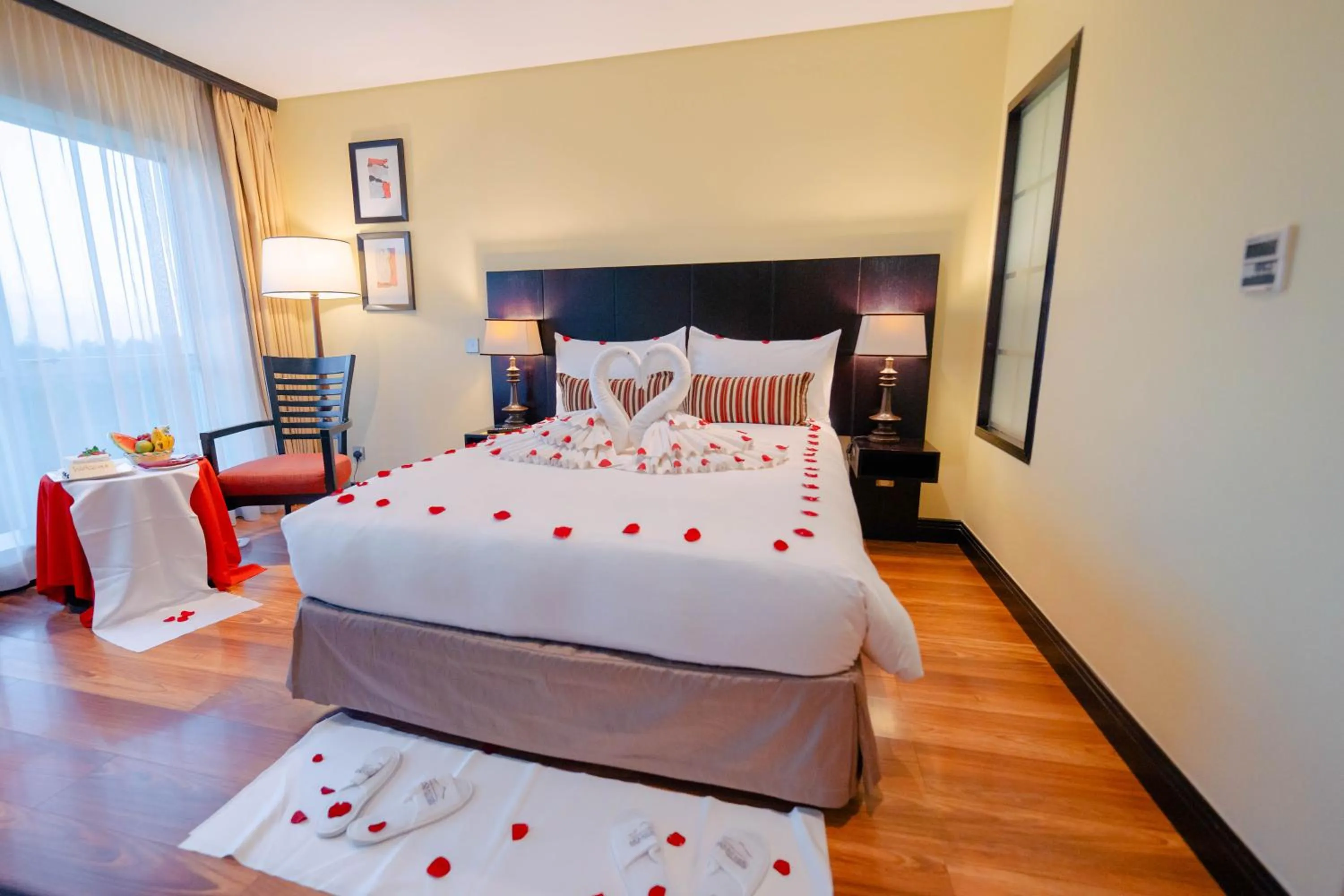 Bed in Mount Meru Hotel