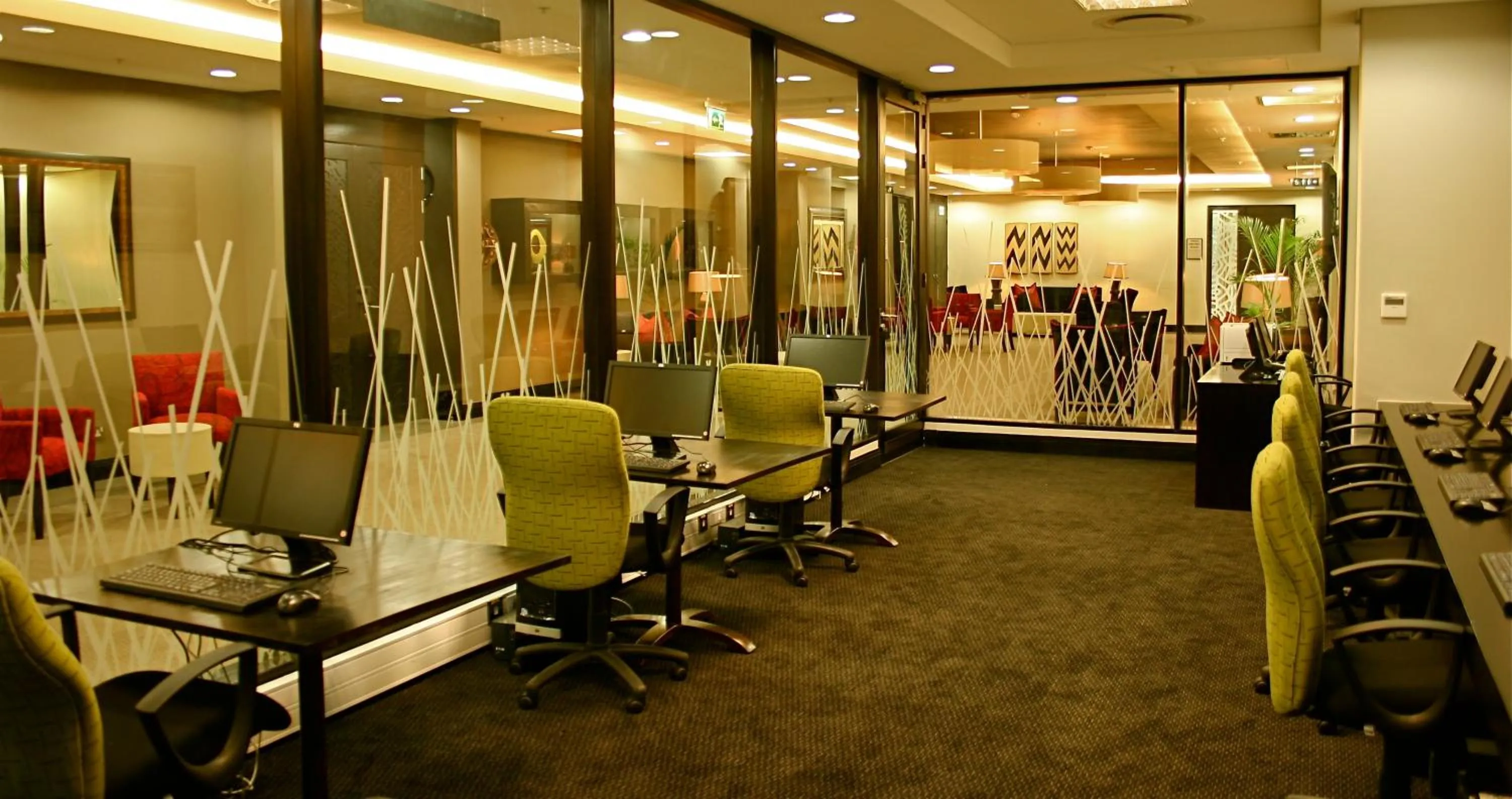 Business facilities in Mount Meru Hotel